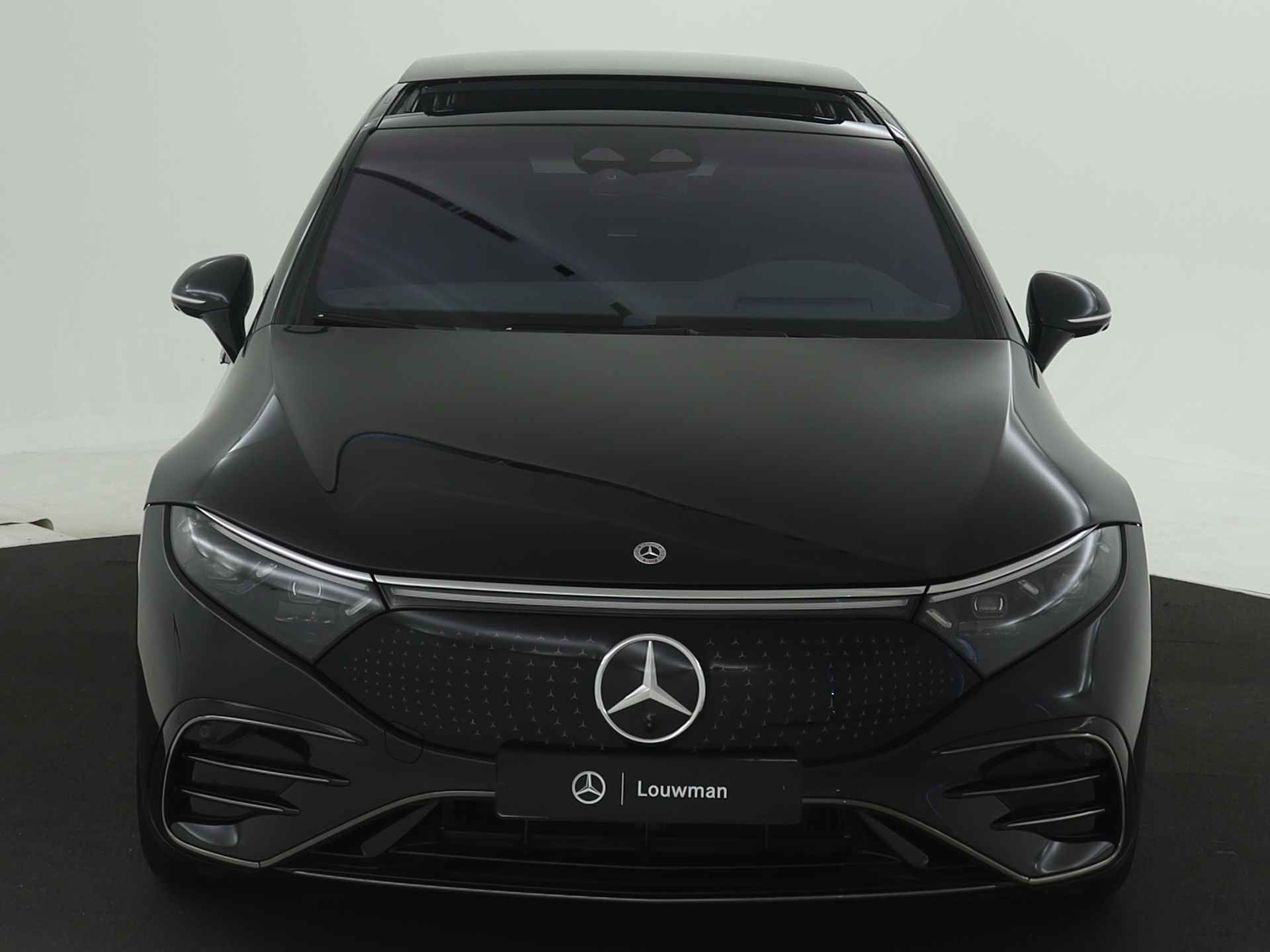 Mercedes-Benz EQS 580 4MATIC AMG Line 108 kWh | Achterasbesturing tot 10° | Garagedeuropener | Premium Plus pakket | Akoestiekcomfortpakket | MBUX augmented reality voor navigatie | Nightpakket | Rijassistentiepakket plus | - 22/36