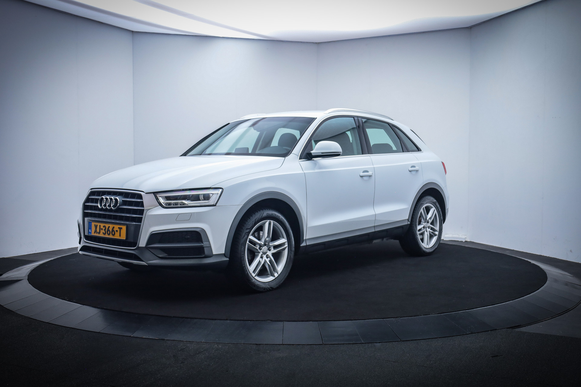 Audi Q3 1.4TFSI S-Tr. Sport Advance FULL LED/NAVI/CLIMA/CRUISE/STOELVERW./ELEK KLEP/PDC V+A/LMV