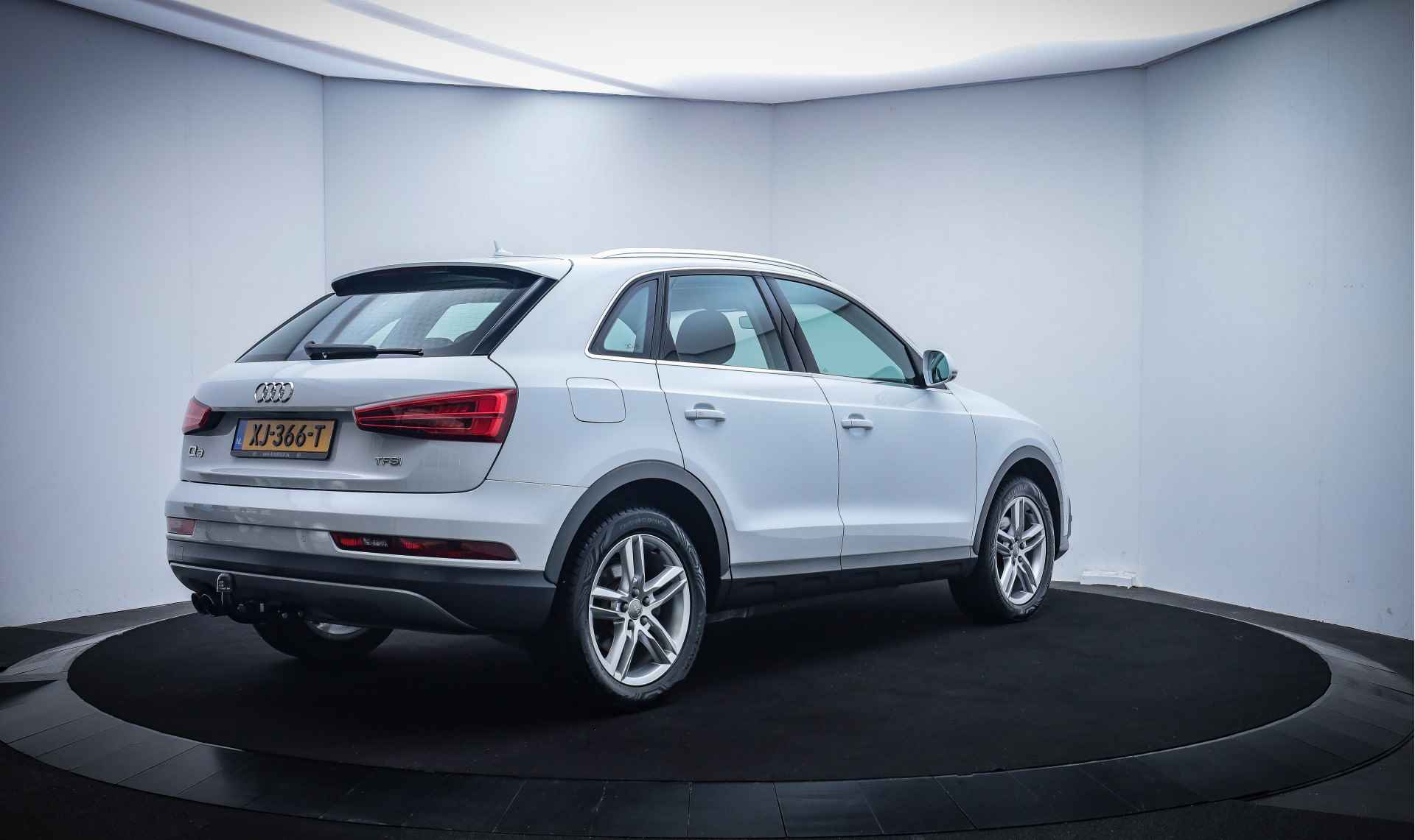 Audi Q3 1.4TFSI S-Tr. Sport Advance FULL LED/NAVI/CLIMA/CRUISE/STOELVERW./ELEK KLEP/PDC V+A/LMV - 5/26