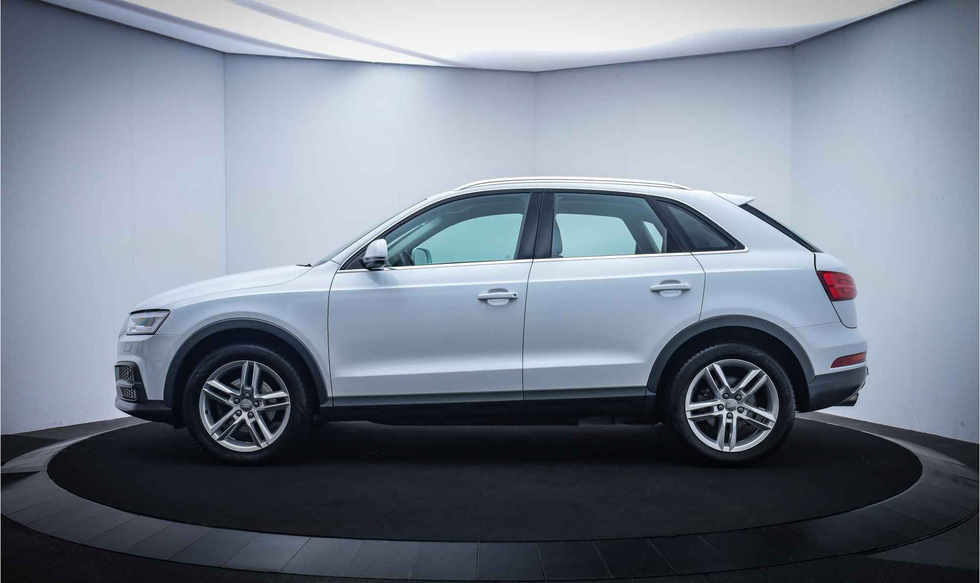 Audi Q3 1.4TFSI S-Tr. Sport Advance FULL LED/NAVI/CLIMA/CRUISE/STOELVERW./ELEK KLEP/PDC V+A/LMV - 12/26