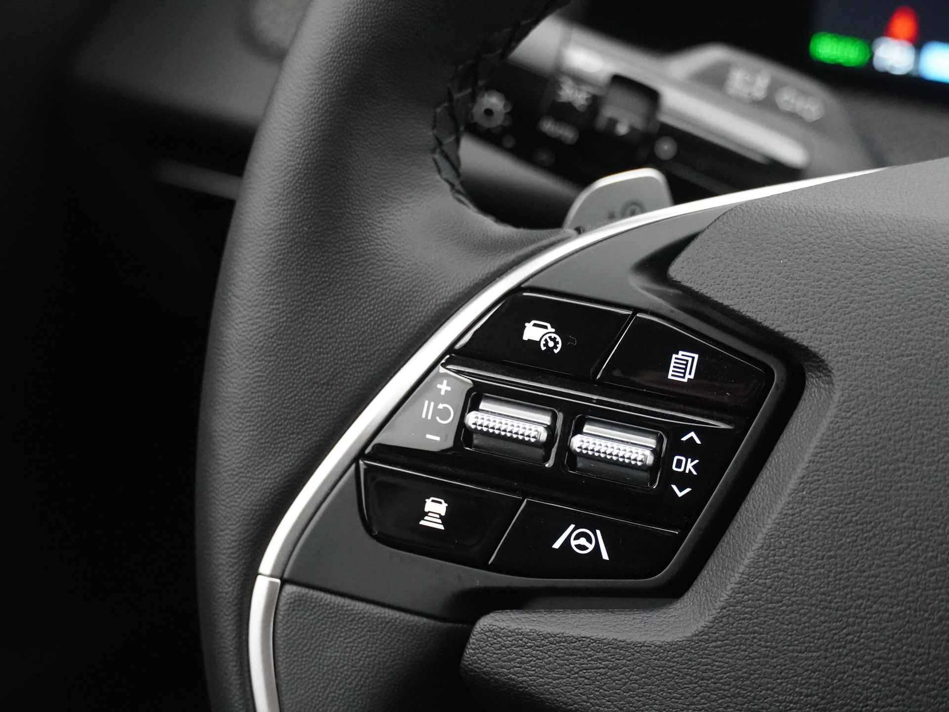 Kia Ev6 Plus 77.4 kWh - LED koplampen - Navigatie - Stoel verwarming - Camera - Apple/Android Carplay - Fabrieksgarantie tot 06-2030 - 25/50
