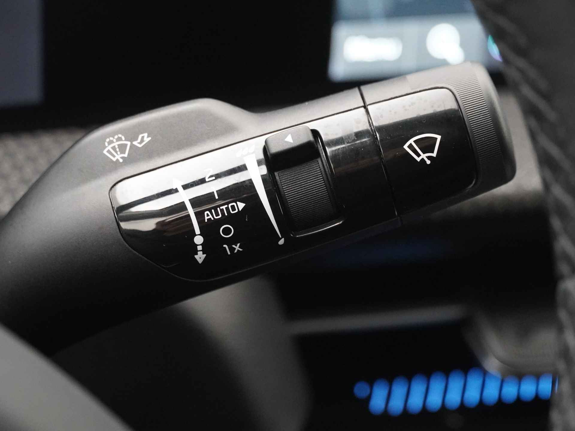 Kia Ev6 Plus 77.4 kWh - LED koplampen - Navigatie - Stoel verwarming - Camera - Apple/Android Carplay - Fabrieksgarantie tot 06-2030 - 28/50
