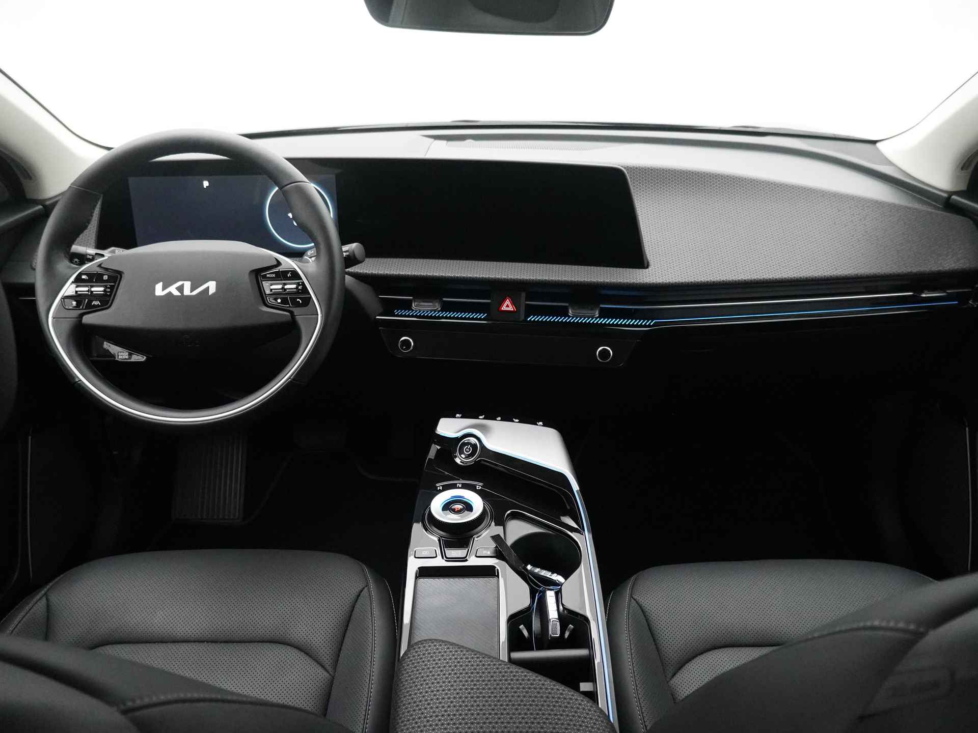 Kia Ev6 Plus 77.4 kWh - LED koplampen - Navigatie - Stoel verwarming - Camera - Apple/Android Carplay - Fabrieksgarantie tot 06-2030 - 37/50