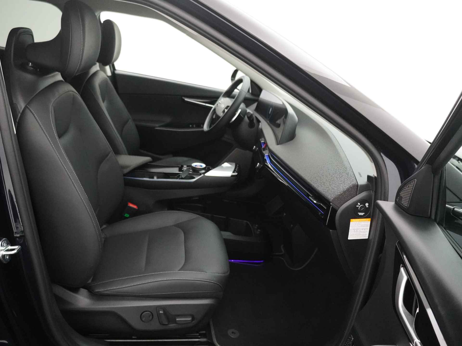Kia Ev6 Plus 77.4 kWh - LED koplampen - Navigatie - Stoel verwarming - Camera - Apple/Android Carplay - Fabrieksgarantie tot 06-2030 - 41/50