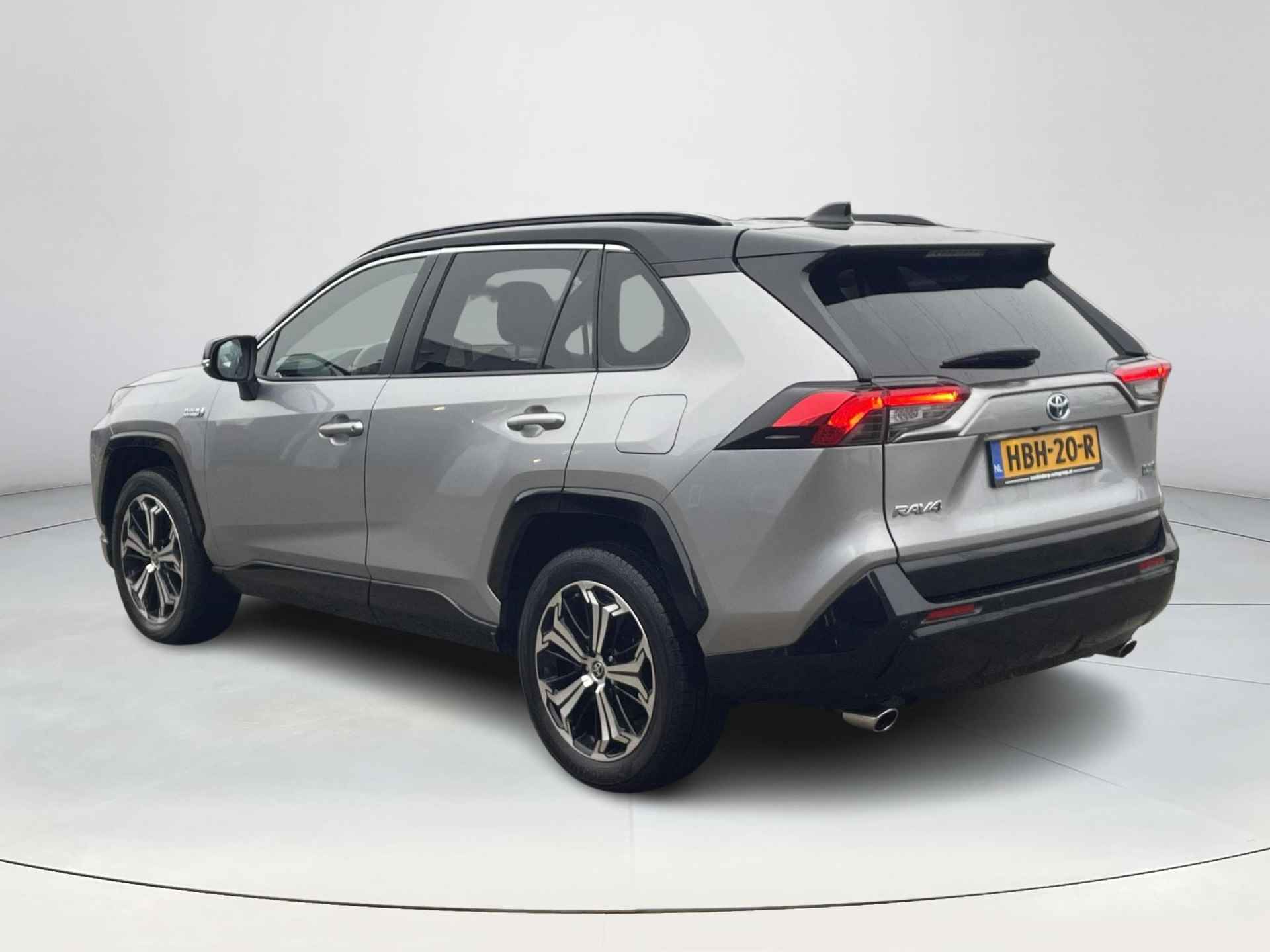 Toyota RAV4 2.5 Plug-in Hybrid AWD Bi-Tone Plus **STOELVENTILATIE/ JBL AUDIO/ NAVIGATIE** - 4/53