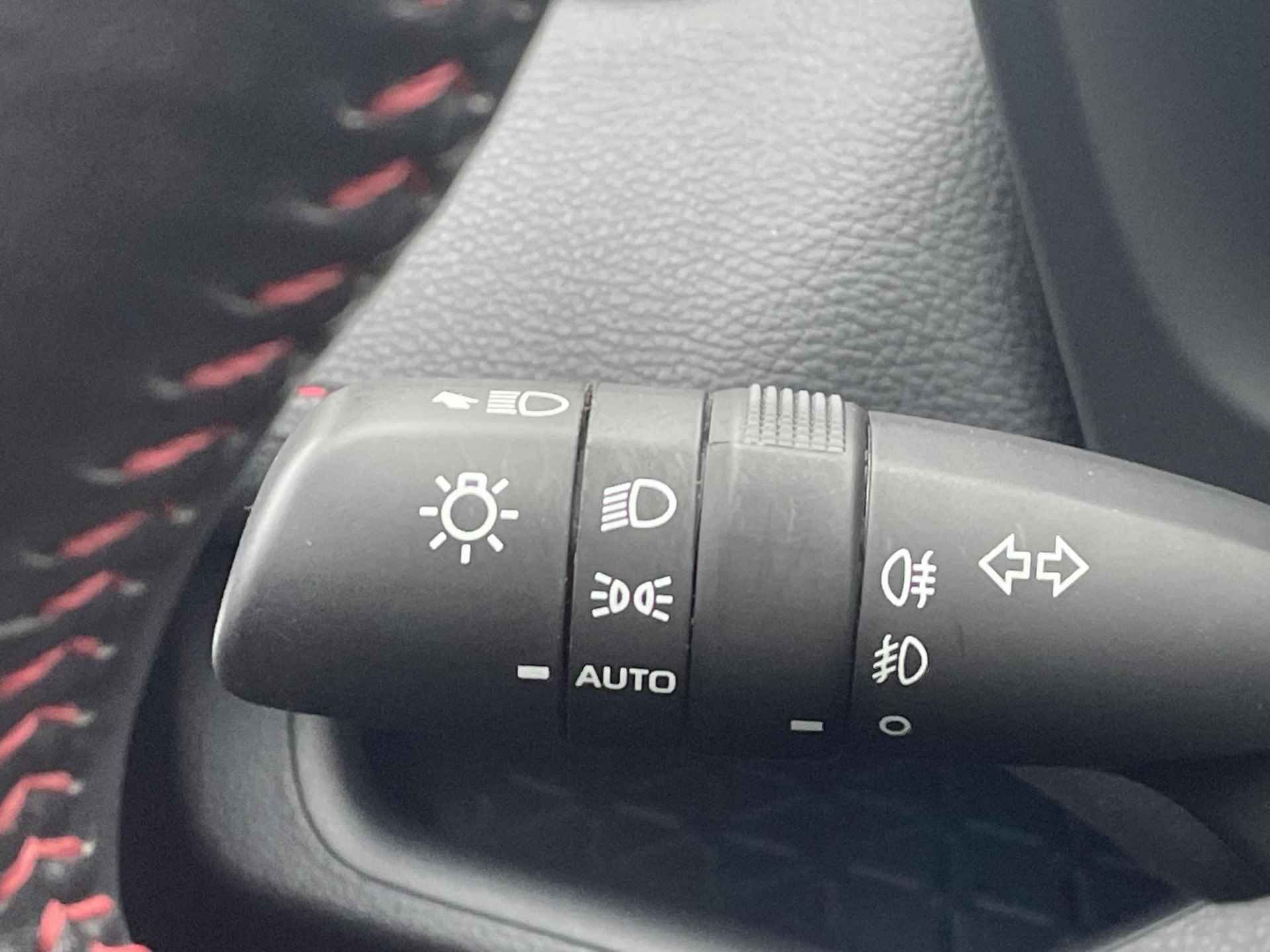 Toyota RAV4 2.5 Plug-in Hybrid AWD Bi-Tone Plus **STOELVENTILATIE/ JBL AUDIO/ NAVIGATIE** - 17/53