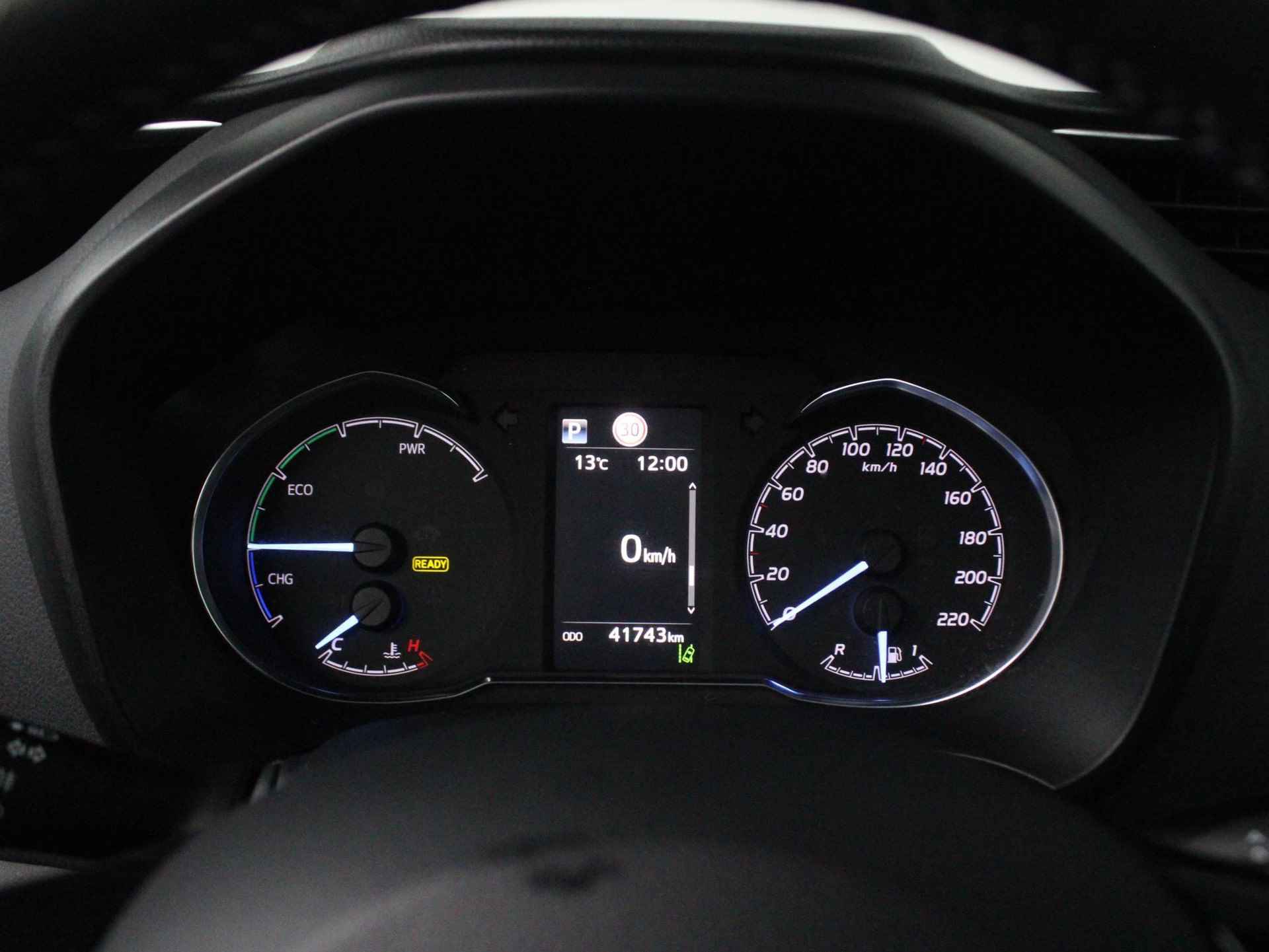 Toyota Yaris 1.5 Hybrid Bi-Tone Plus  | Navi | Clima | Panoramadak | Achteruitrijcamera | LMV | Cruise | Bluetooth | - 5/47
