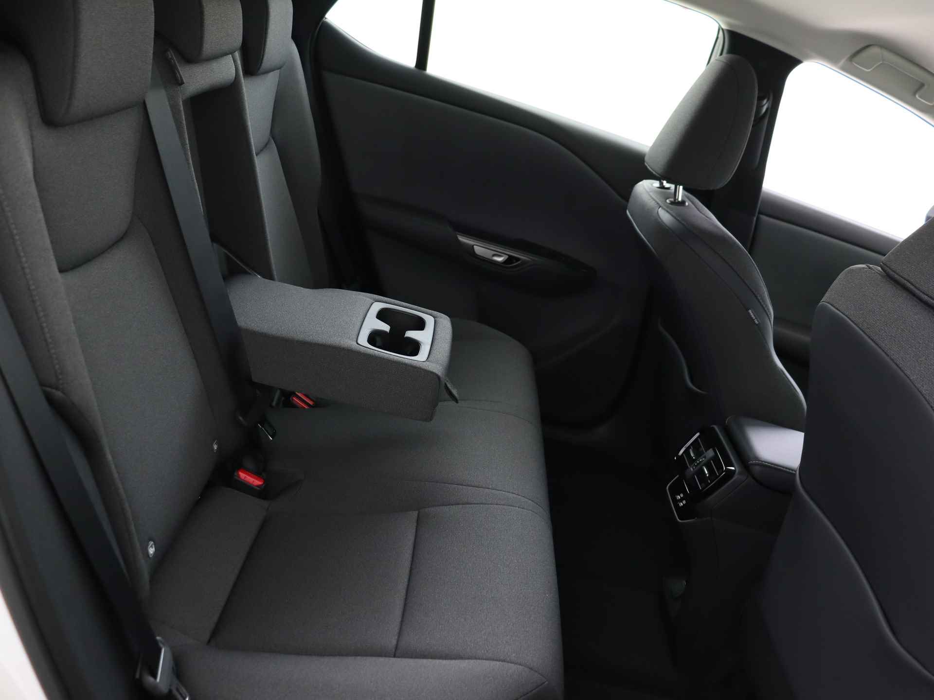 Lexus RZ 450e Comfort Line | 20" inch LM velgen | 14" inch touchscreen | Lexus Safety System+ | - 23/41