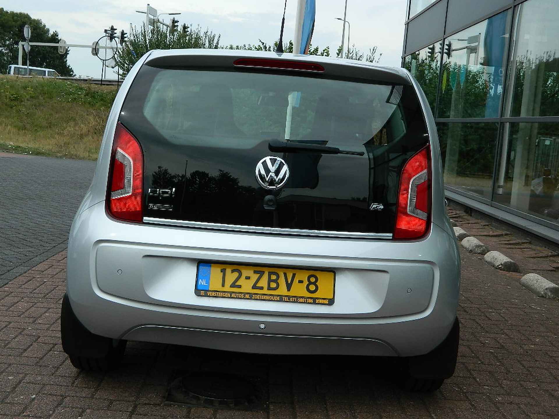 VOLKSWAGEN Up! R 1.0 60PK High up! Navigatie Airco - 16/50