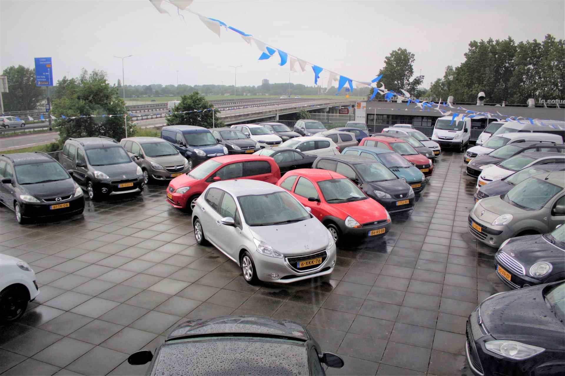 VOLKSWAGEN Up! R 1.0 60PK High up! Navigatie Airco - 47/50