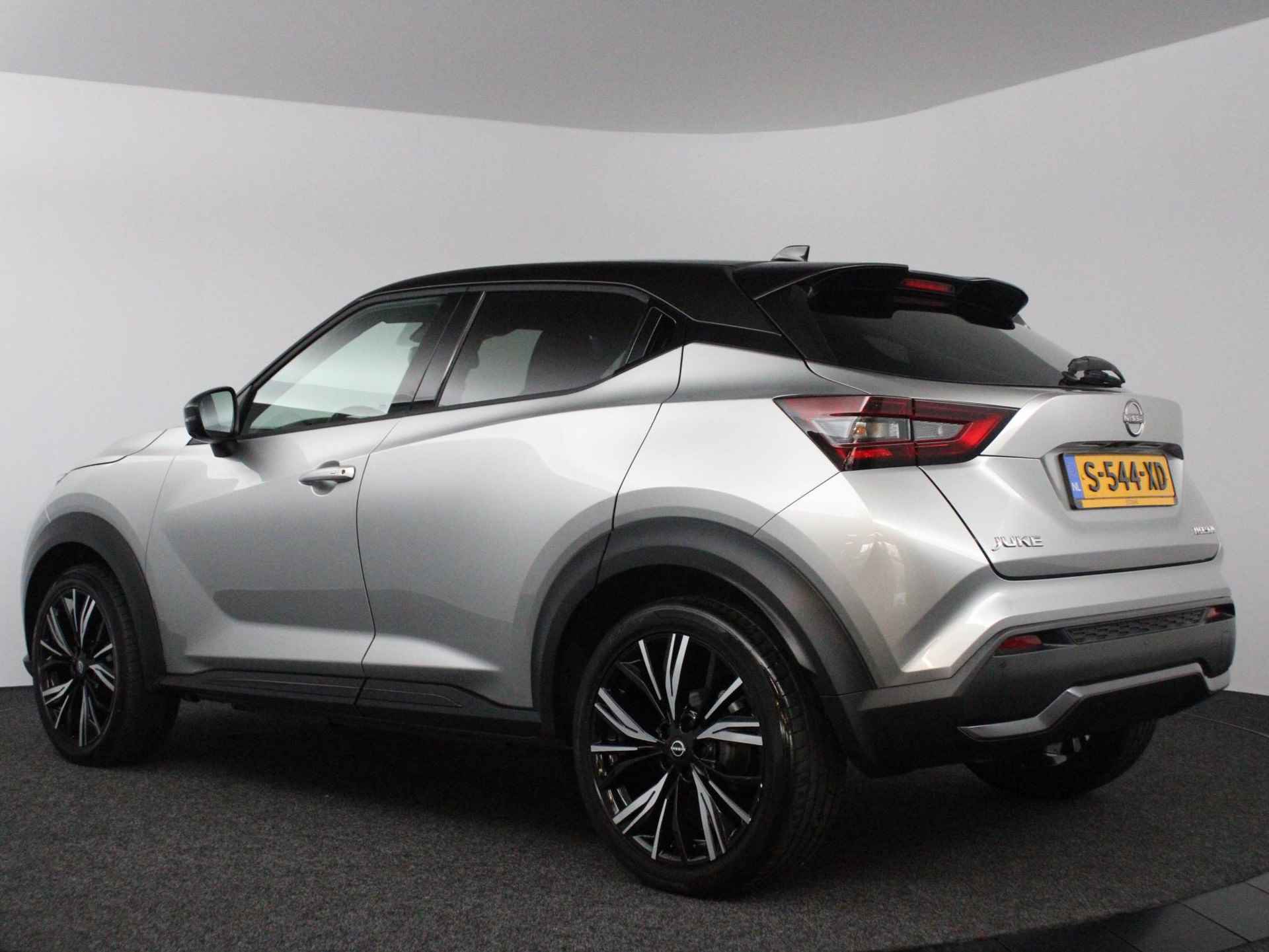 Nissan Juke 1.0 DIG-T 114 DCT7 N-Design | Automaat | LED | Navi | Clima | Cruise |  360° camera | LM velgen 19" | NL-auto! | Apple Carplay/Android Auto - 9/46