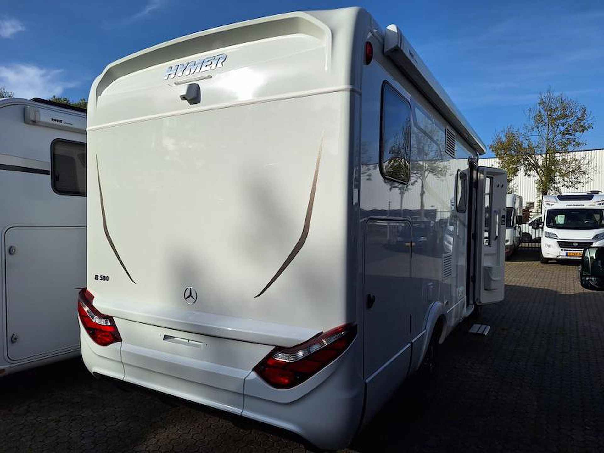 Hymer B-MCT 580  - XXL BED - 9G AUTOMAAT - 19/24