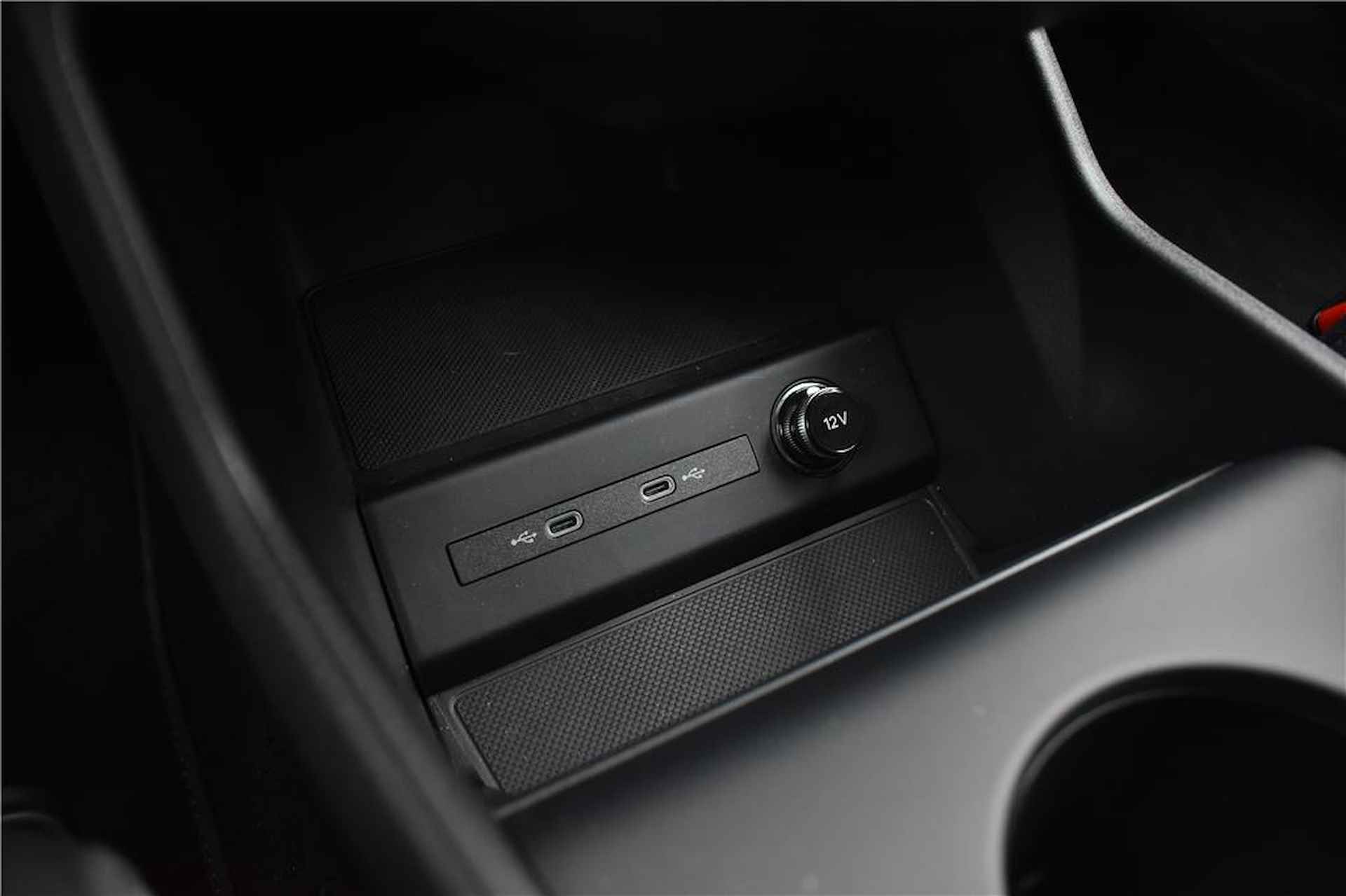 Audi Q4 e-tron 35 e-tron S-Line | uit voorraad leverbaar met 12% bijtelling! - 24/29