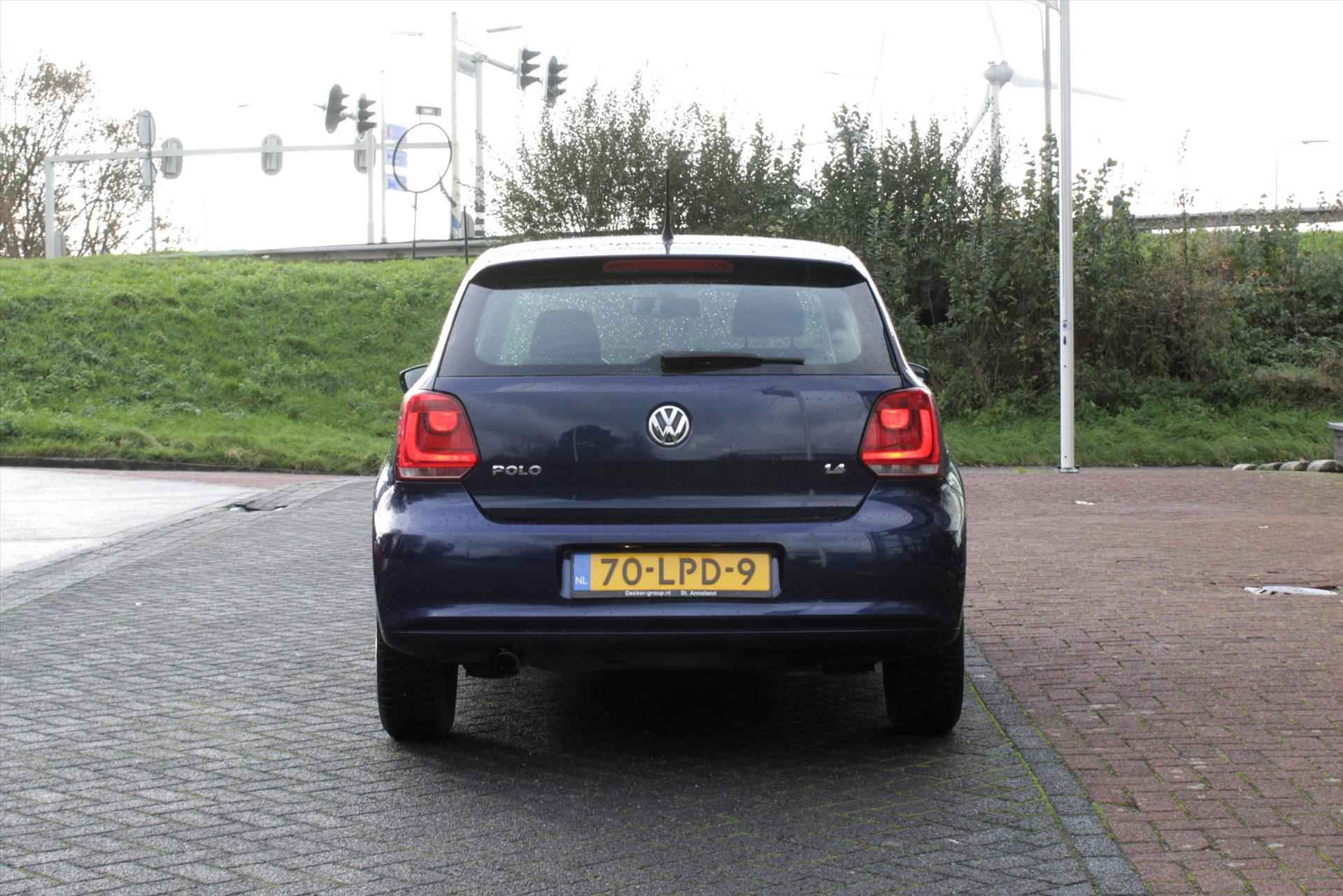 VOLKSWAGEN Polo 1.4 16V 59KW 3D Trendline - 9/32