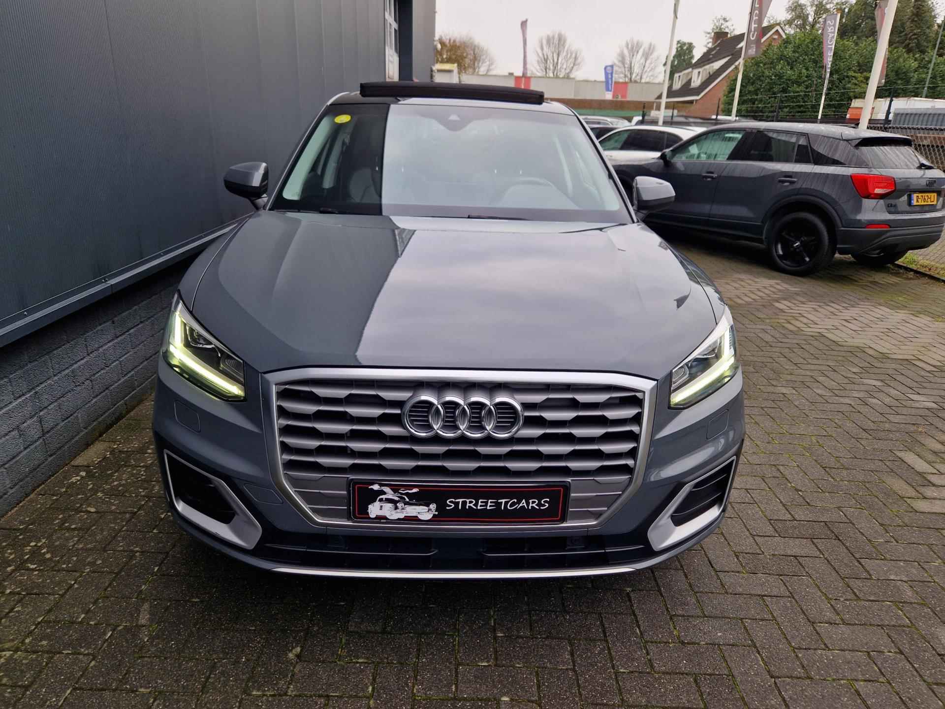 Audi Q2 1.6 TDI S-tronic/1e Eig./Pano /Led /Virtual/Full! - 4/33