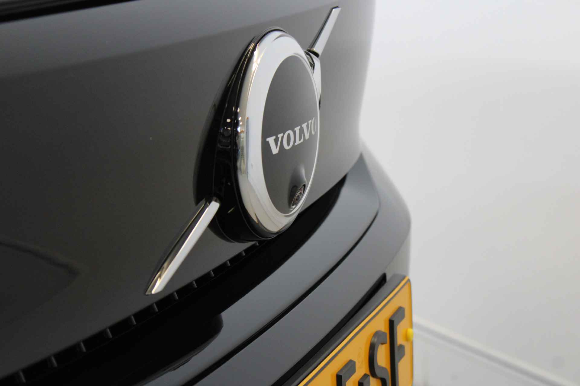 Volvo C40 Extended Range 252PK Ultimate 82kWh | Nubuck | 360º view | Warmtepomp | HK Audio | Pilot Assist - 11/58