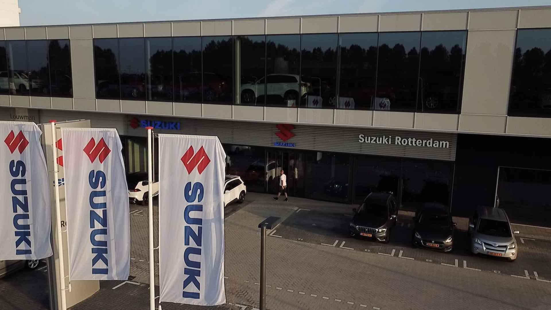 Suzuki Baleno 1.2 Smart Hybrid High Executive | Navigatie | Stoelverwarming | Lichtmetalen Velgen | - 39/39