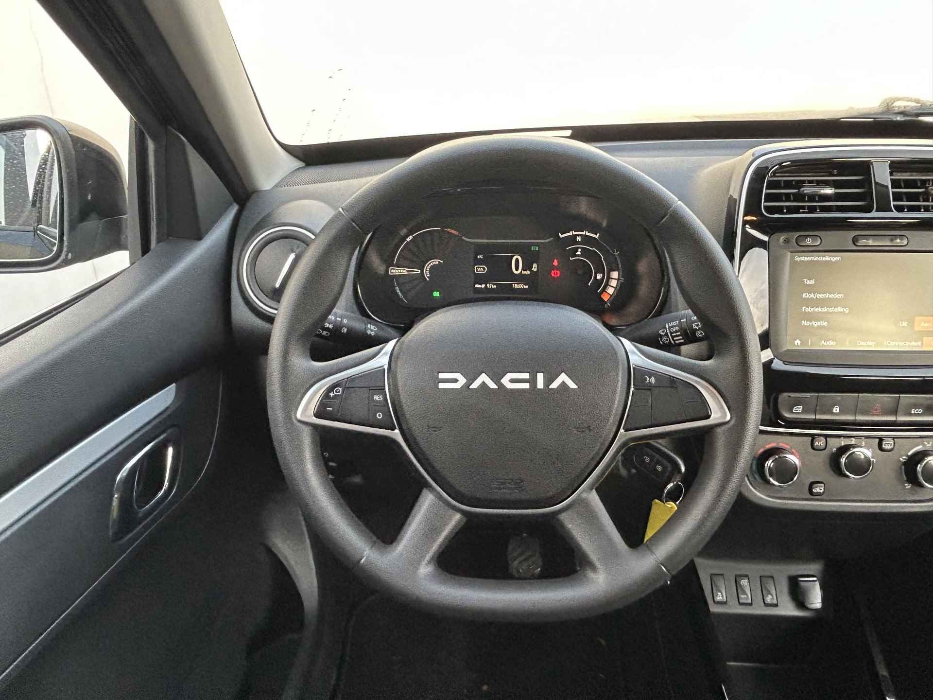 Dacia Spring Expression 27 kWh Automaat / Navigatie / SoH Accu 94% / Achteruitrijcamera / Android Auto/Apple Carplay - 26/32