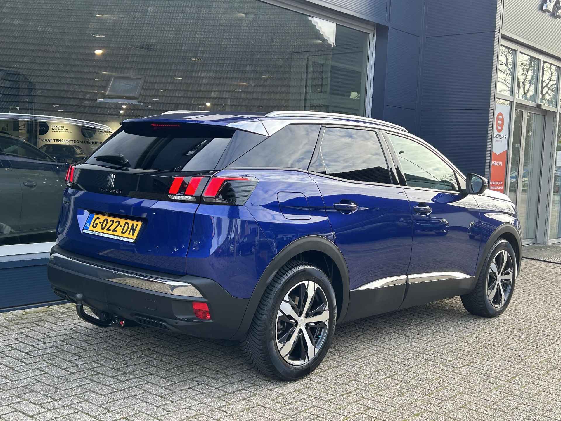 Peugeot 3008 1.2 Turbo 130 PK Allure GT-Line | Automaat | Zeer Complete Uitvoering | Panorama Schuif-/Kanteldak | Full LED Verlichting | Trekhaak 1150 KG | Keyless Entry | Stoelverwarming | Navigatie | Climate Control | Cruise Control | Camera | Grip Control | - 6/57