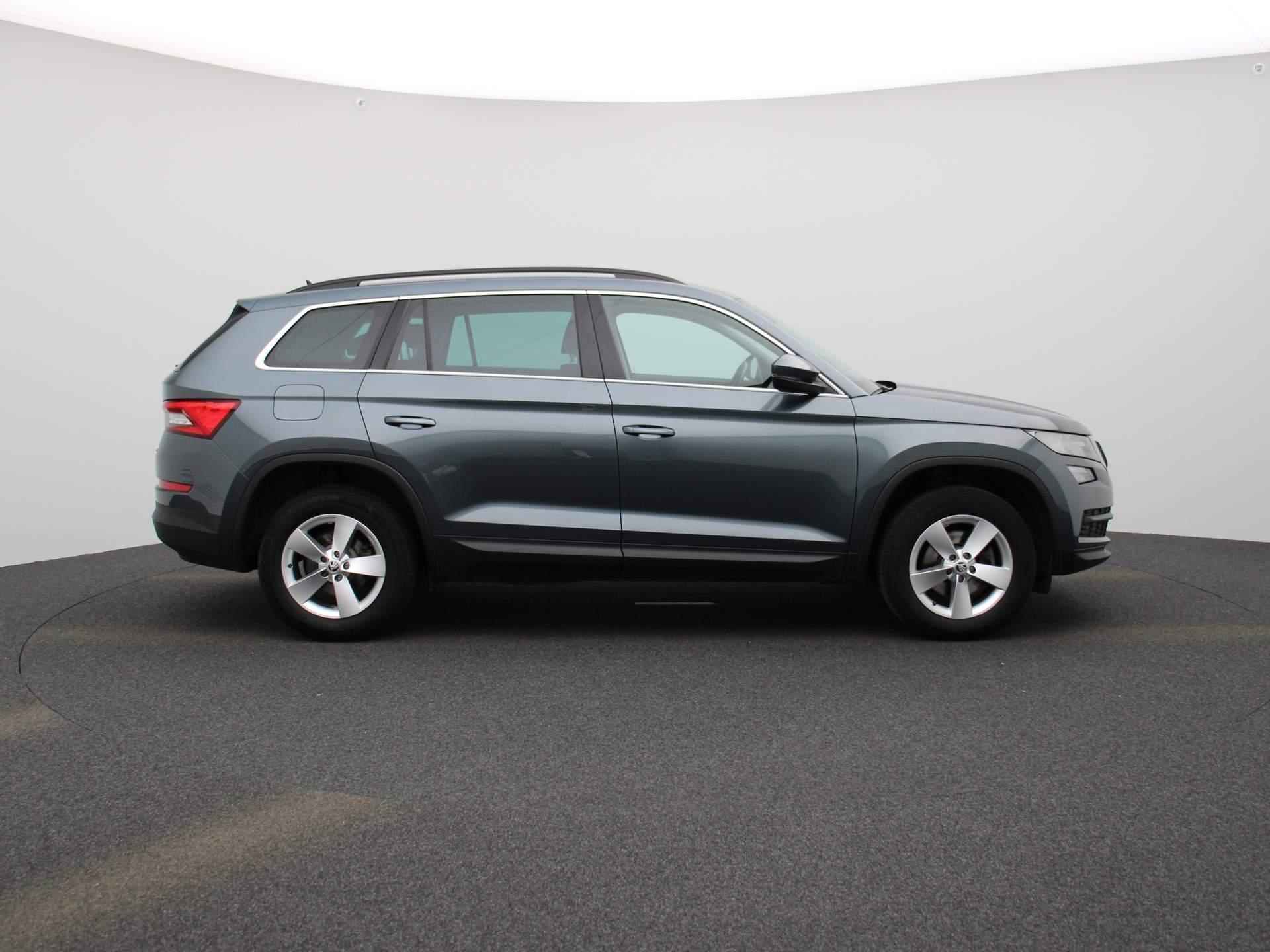 Skoda Kodiaq 1.5 TSI Ambition | STOELVERWARMING | ADAPTIEF CRUISECONTROL | NAVIGATIE | LMV | - 6/37