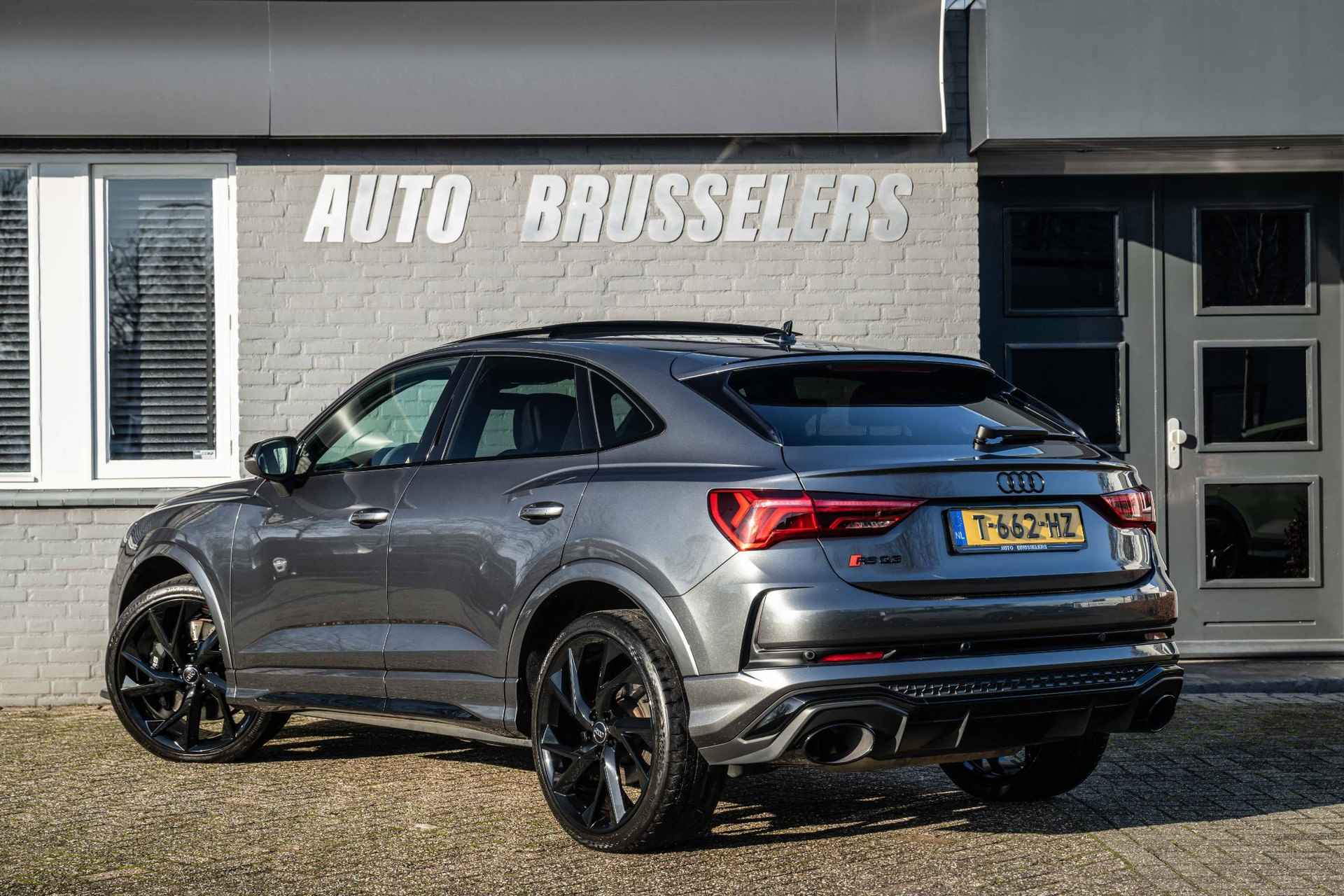 Audi RSQ3 Sportback TFSI RS Pano-Dealer OH-Zeer compleet - 2/46