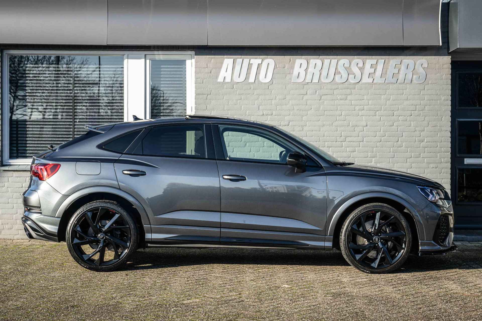 Audi RSQ3 Sportback TFSI RS Pano-Dealer OH-Zeer compleet - 4/46