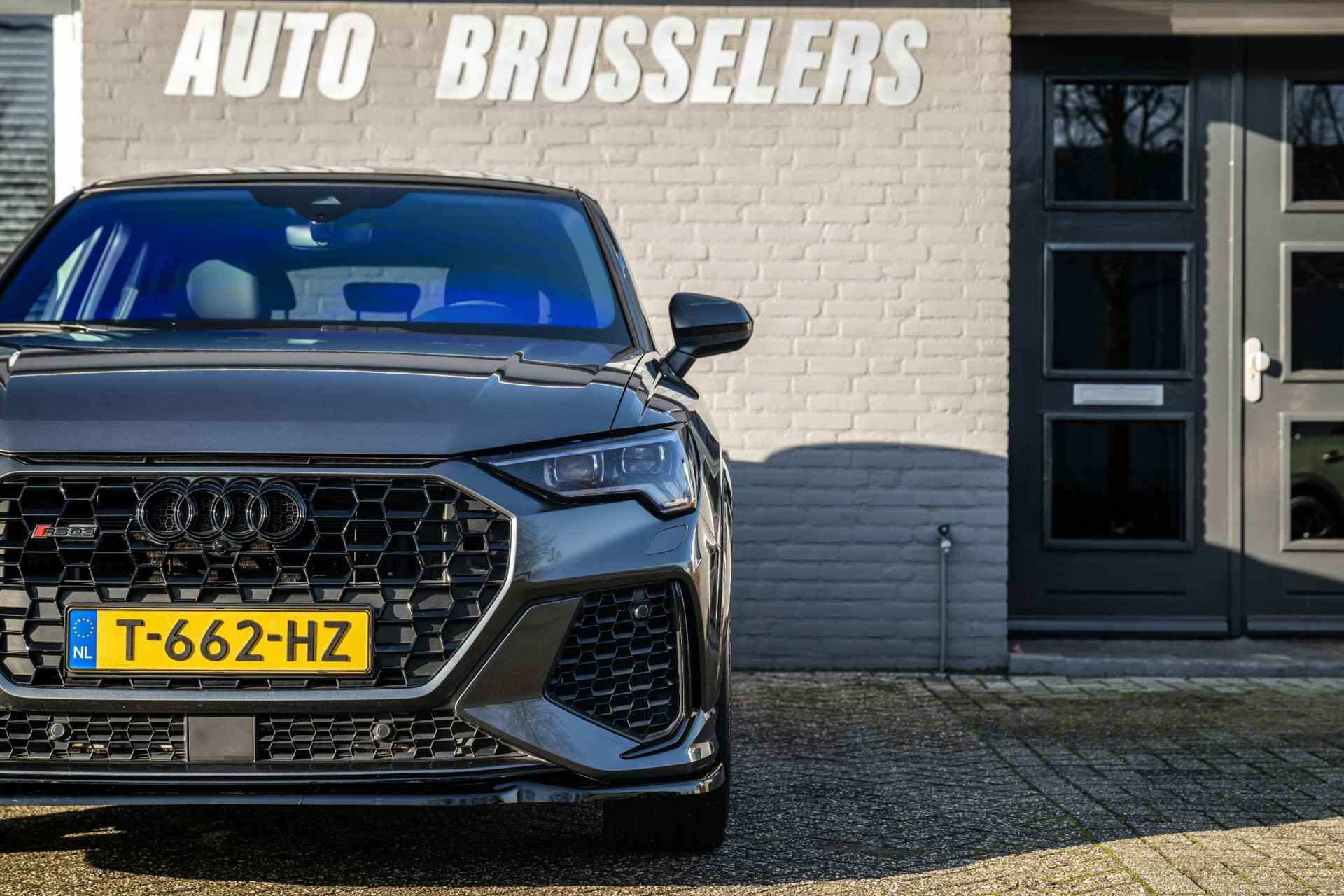 Audi RSQ3 Sportback TFSI RS Pano-Dealer OH-Zeer compleet - 39/46