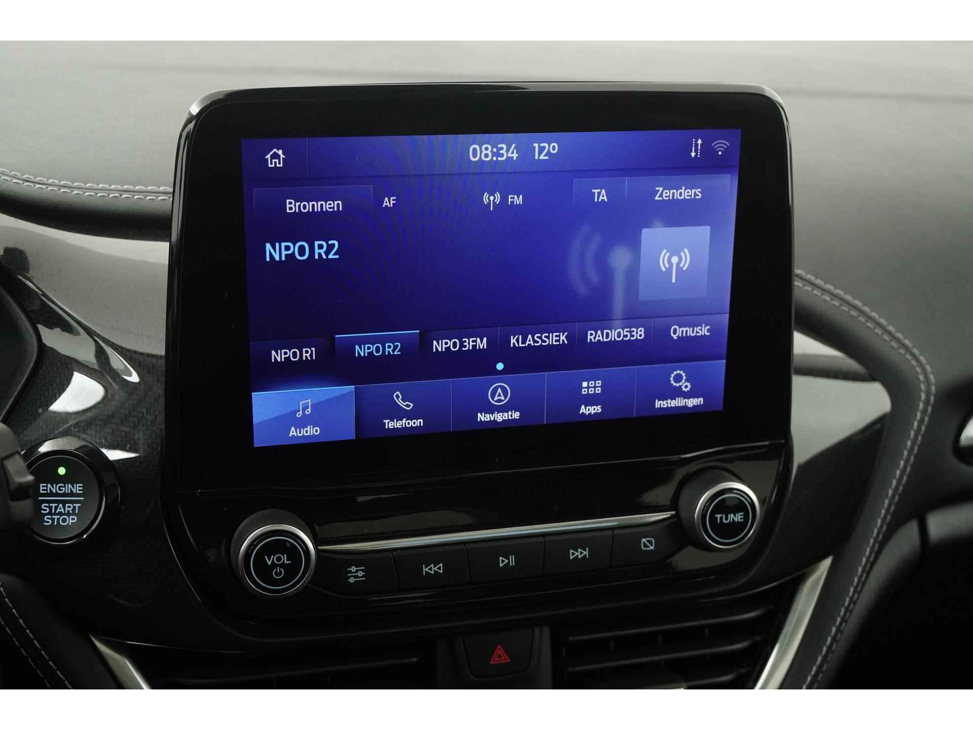 Ford Fiesta 1.0 EcoBoost Vignale Automaat | Panoramadak | Leder | Zondag Open! - 15/45