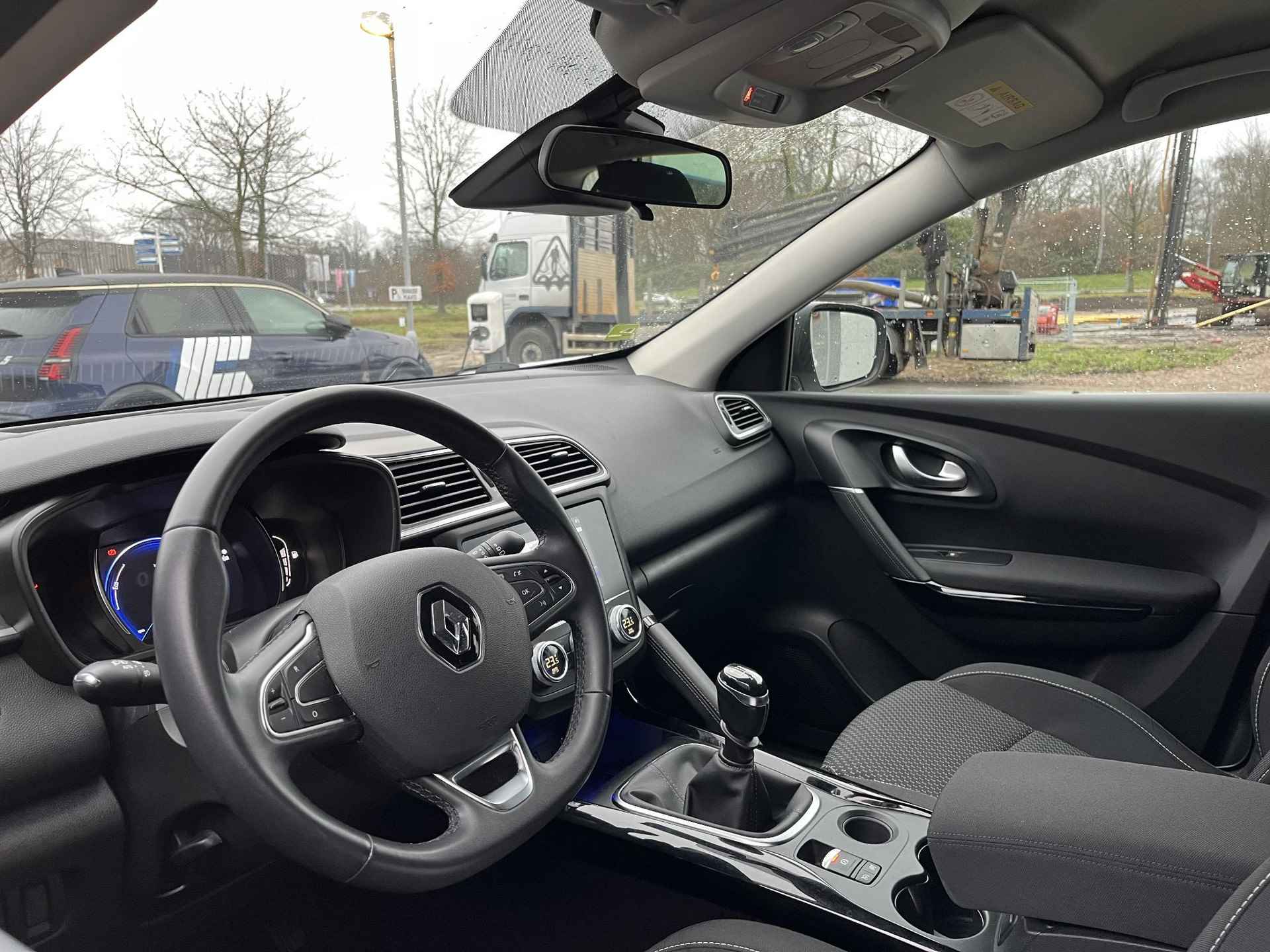 Renault Kadjar 1.3 TCe 140 Intens | NAVIGATIE | LM VELGEN | 40000KM! - 9/31