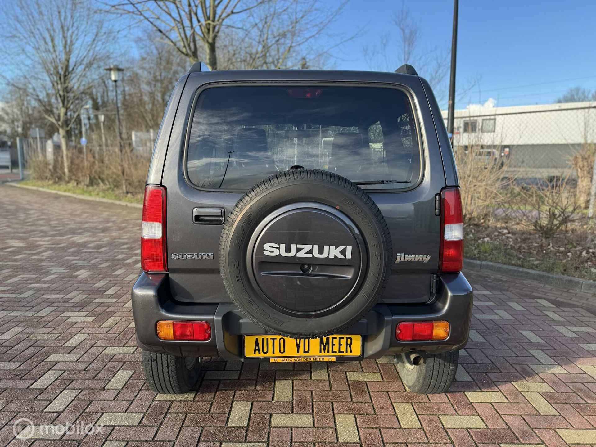 Suzuki Jimny 1.3 Exclusive - 20/28