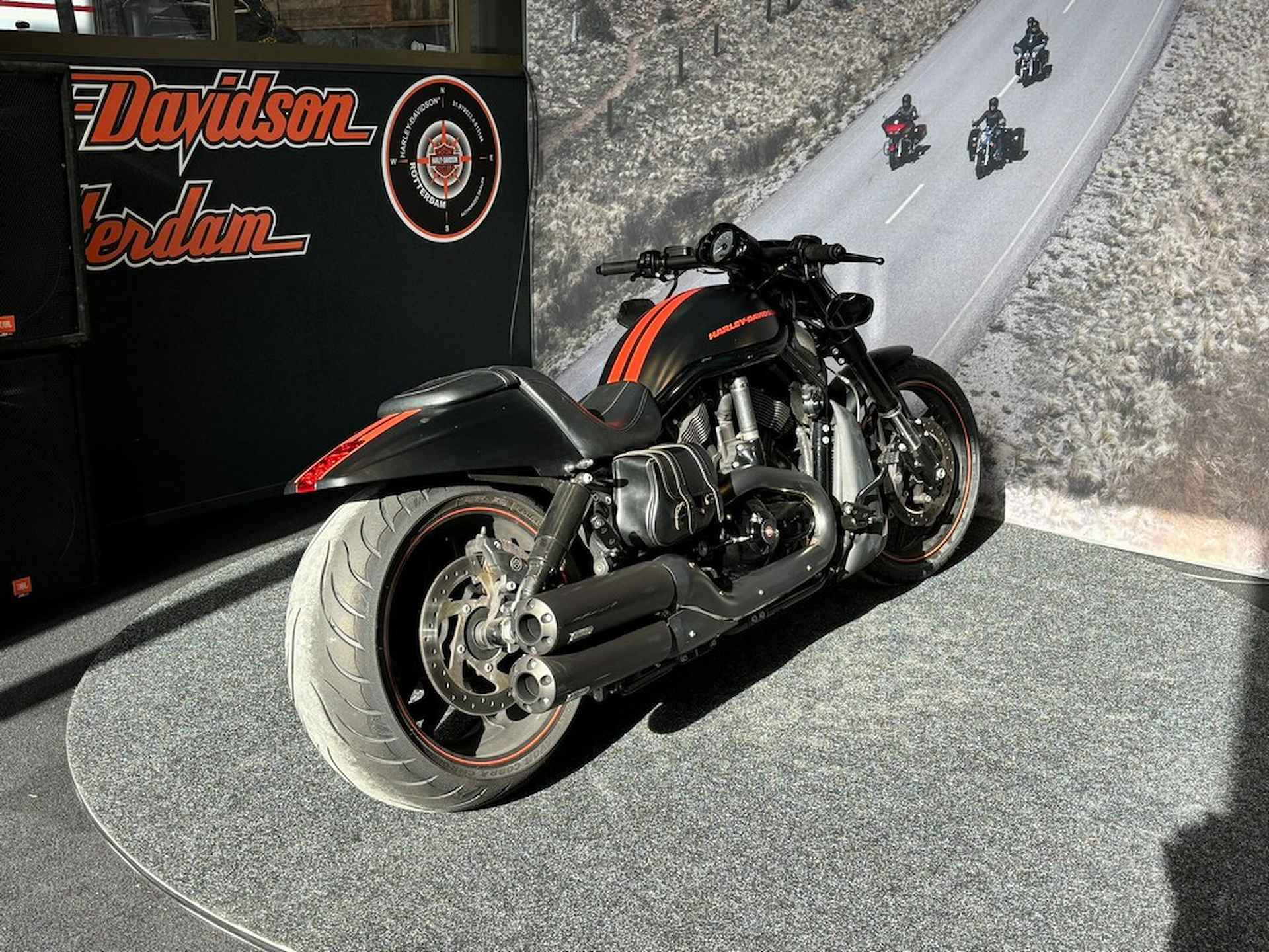 Harley-Davidson VRSCDX Night Rod Special - 9/9