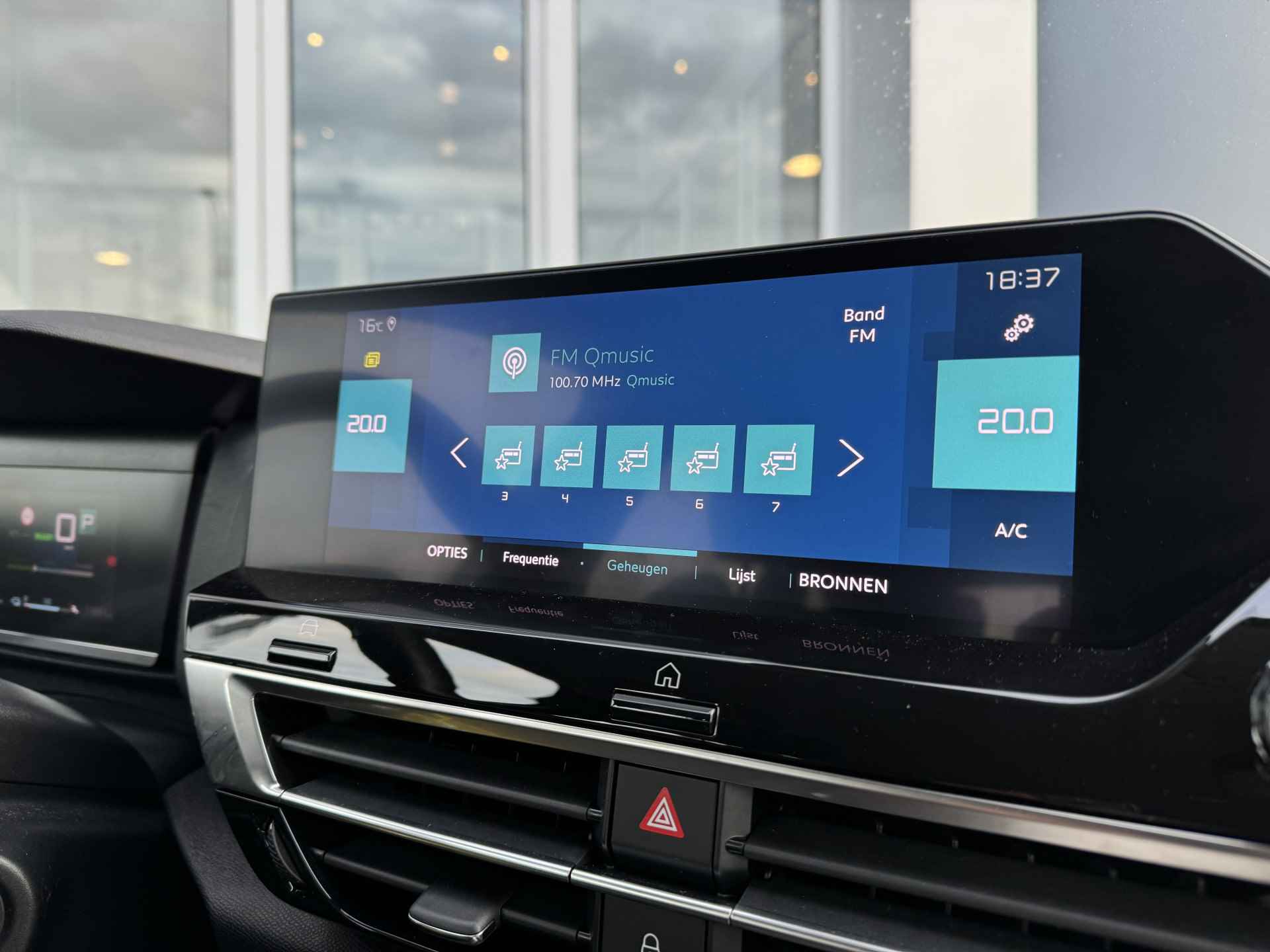Citroën Ë-C4 Feel 50 kWh | Cruise Control | Sensoren achter | Climate | Carplay - 21/30