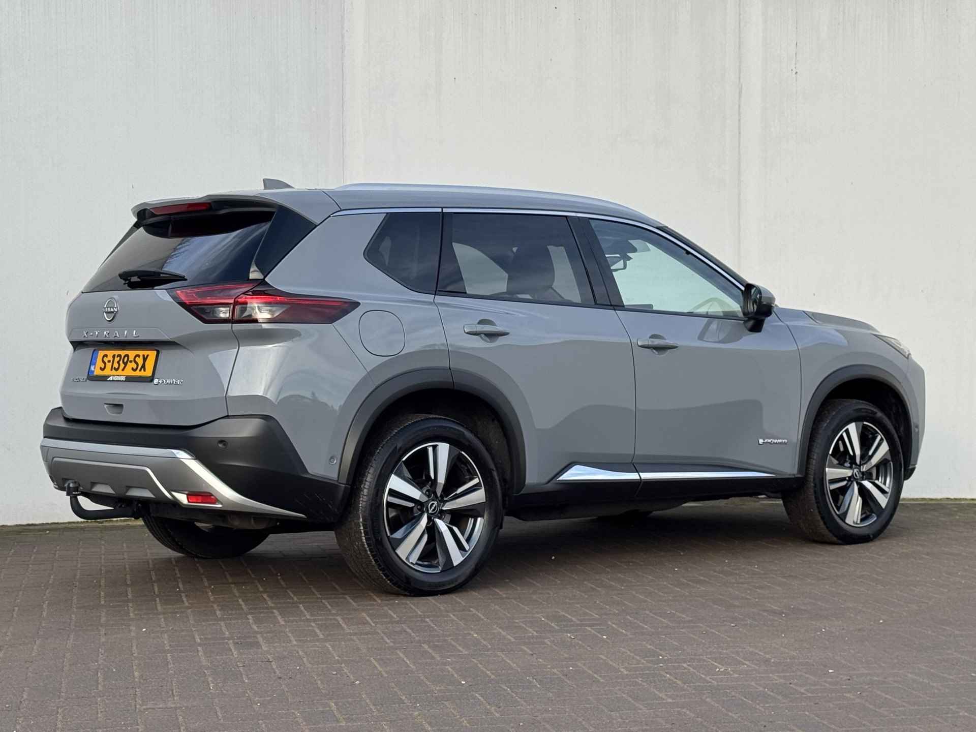 Nissan X-Trail 1.5 e-4orce Tekna 4WD / Stoelverwarming voor en achter / Schuif/kanteldak / Apple Carplay/Android Auto / Trekhaak (1800 KG) / 360 Graden camera - 3/46