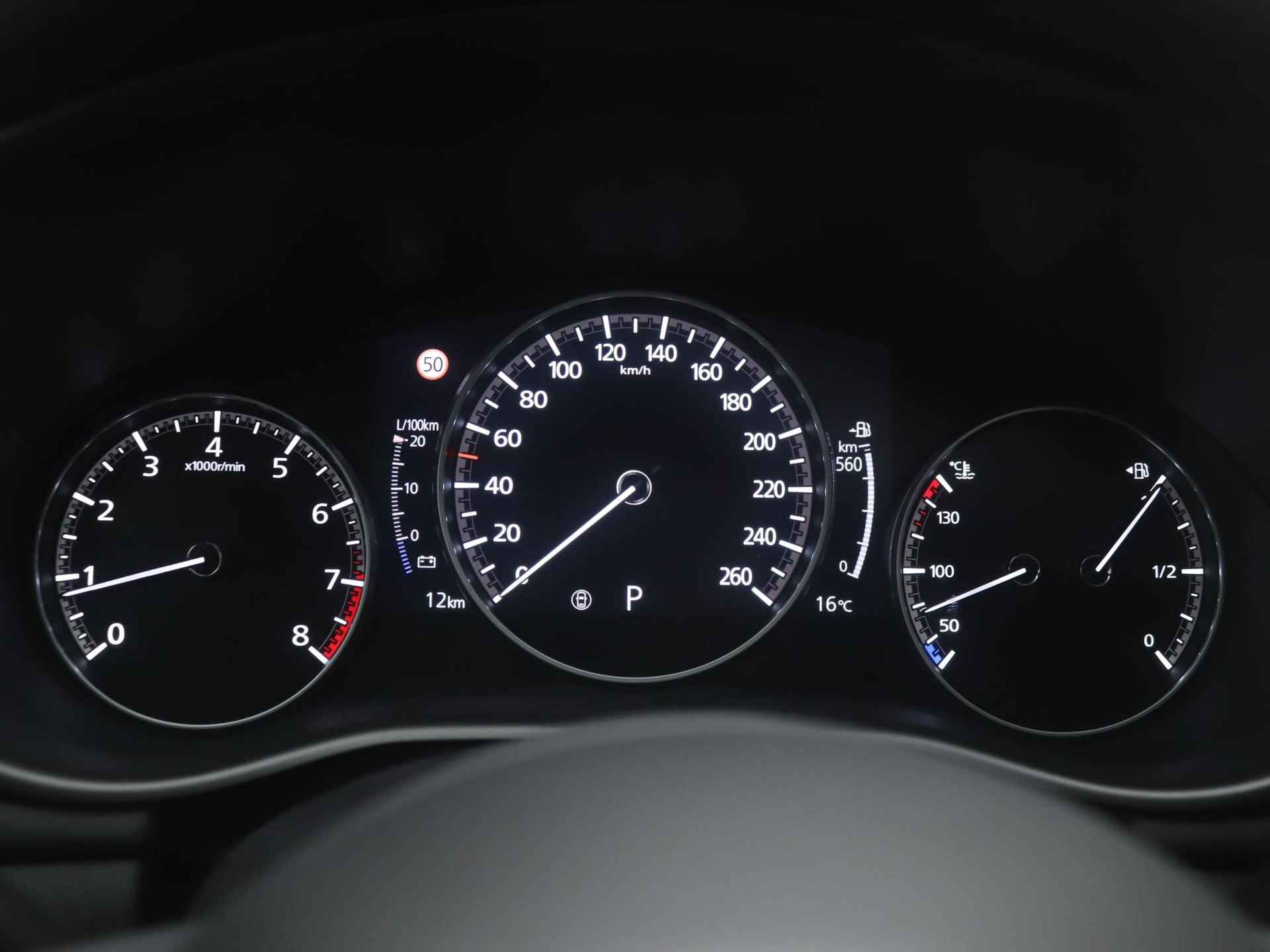 Mazda 3 2.0 e-SkyActiv-X Luxury i-Activesense automaat met Sunroof en aero pack | demo voordeel - 29/48