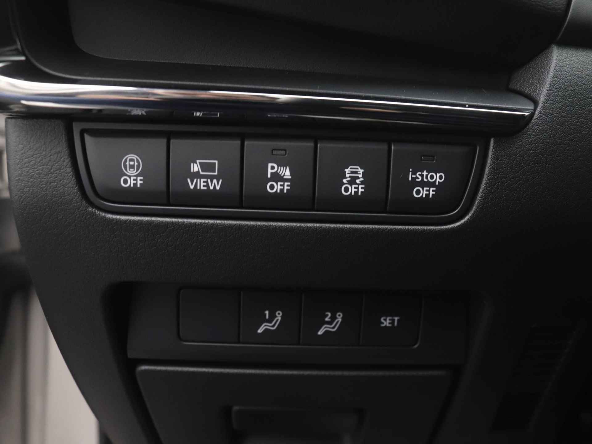 Mazda 3 2.0 e-SkyActiv-X Luxury i-Activesense automaat met Sunroof en aero pack | demo voordeel - 42/48