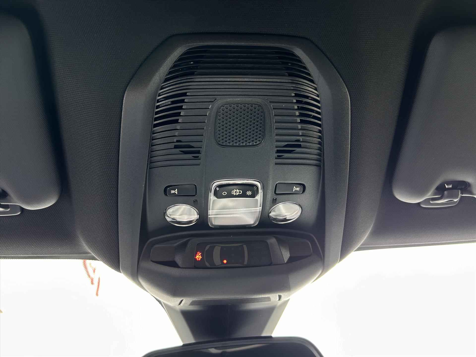 Peugeot 5008 1.2 Hybrid 136pk e-DSC6 Allure Pack Business | Navigatie | Apple Carplay | 10 Inch HD Touch screen | Airco | - 32/53