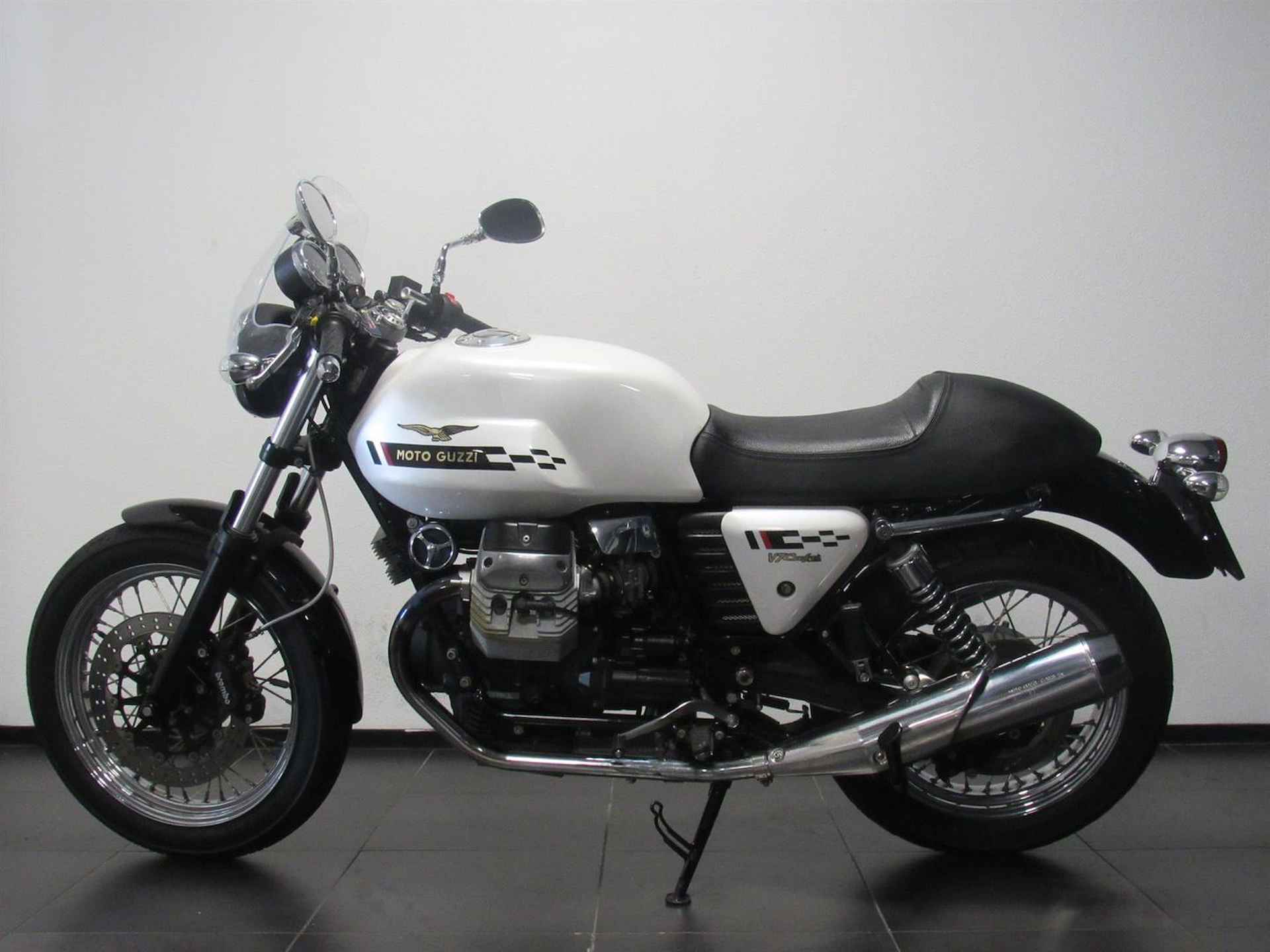 Moto Guzzi V7 CAFE CLASSIC - 2010 - 4/15