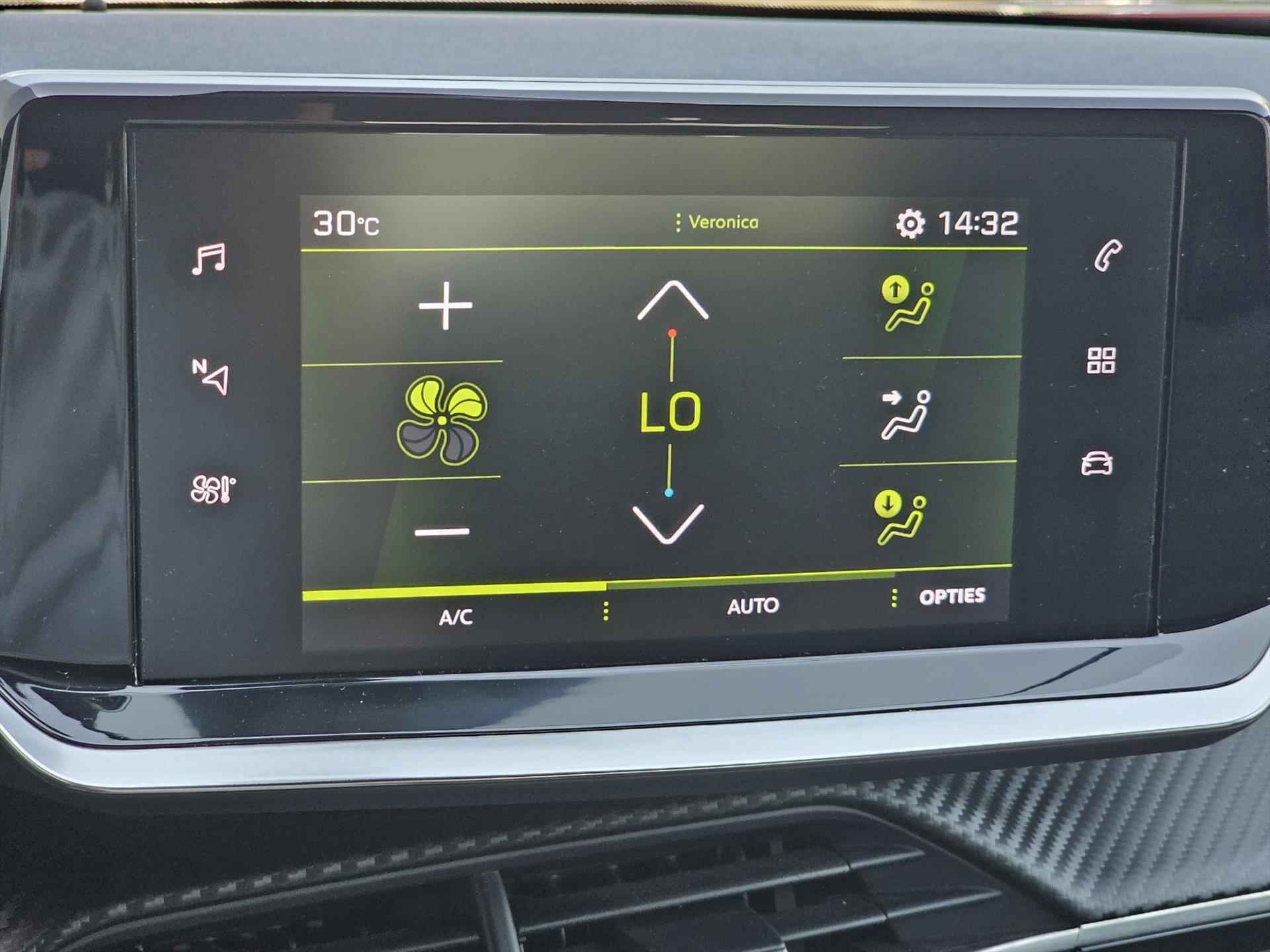 Peugeot 2008 130pk Allure Pack | Automaat | Parkeercamera | Climate Control - 20/47