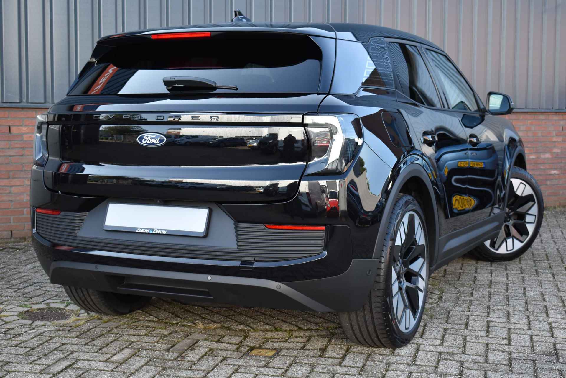 Ford Explorer Premium Extended Range RWD 77 kWh |Black Edition| Uit voorraad leverbaar of nieuw te bestellen| - 5/38