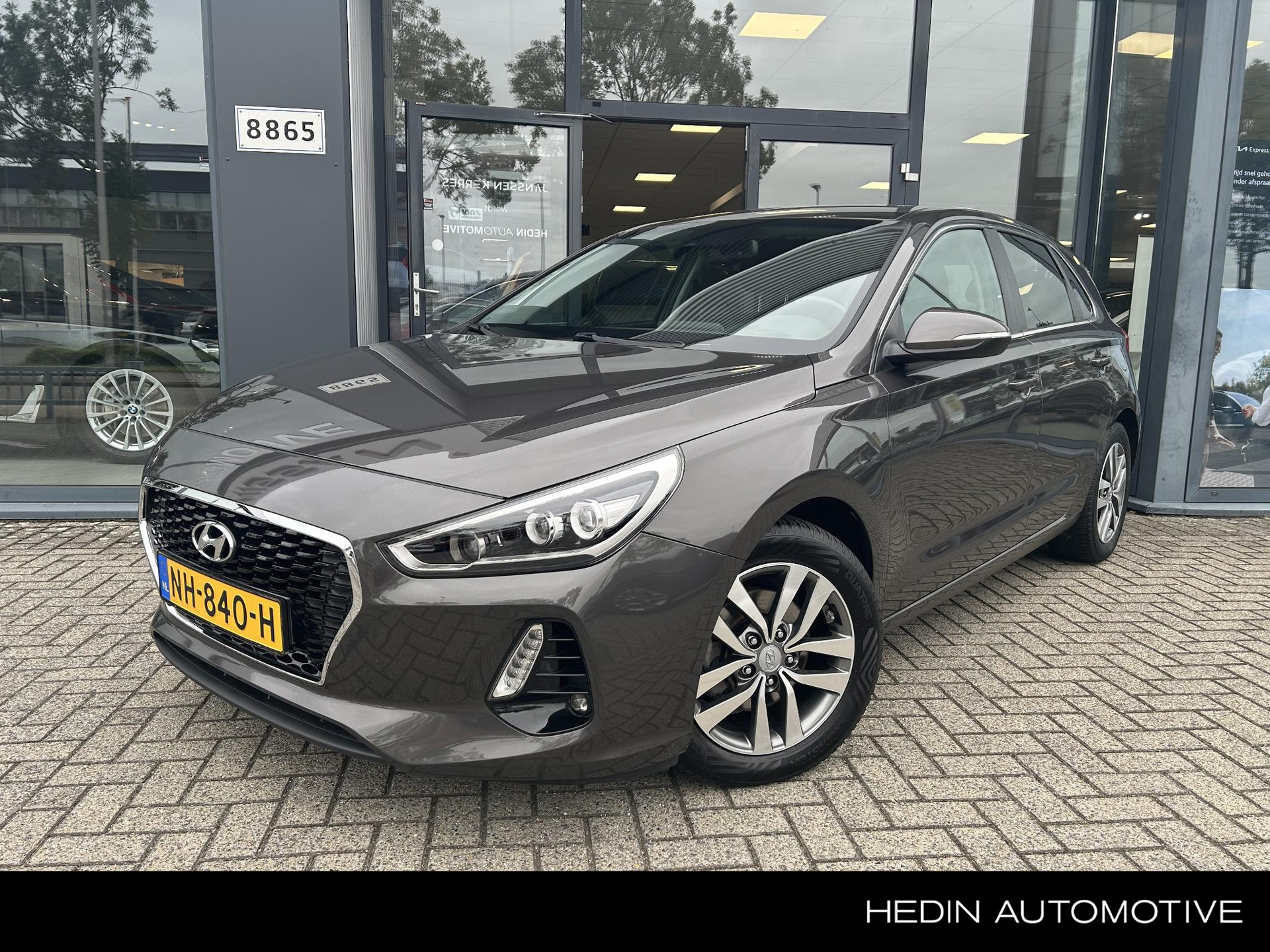 Hyundai i30 1.0 T-GDI First Edition | Navigatie | Cruise control |