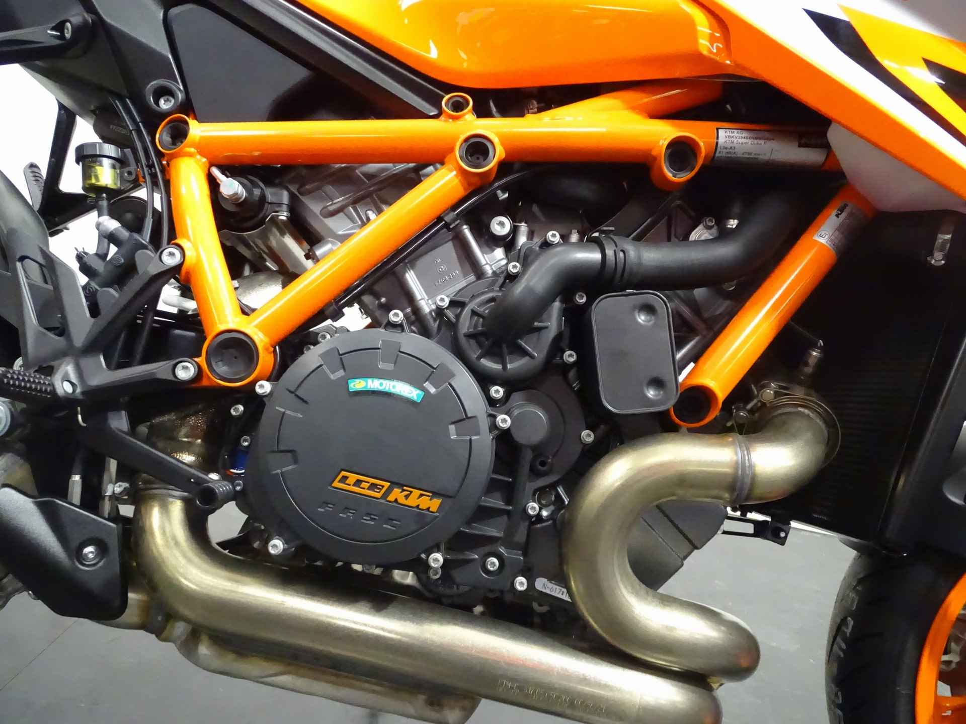 KTM 1290 SUPER DUKE R EVO - 4/9