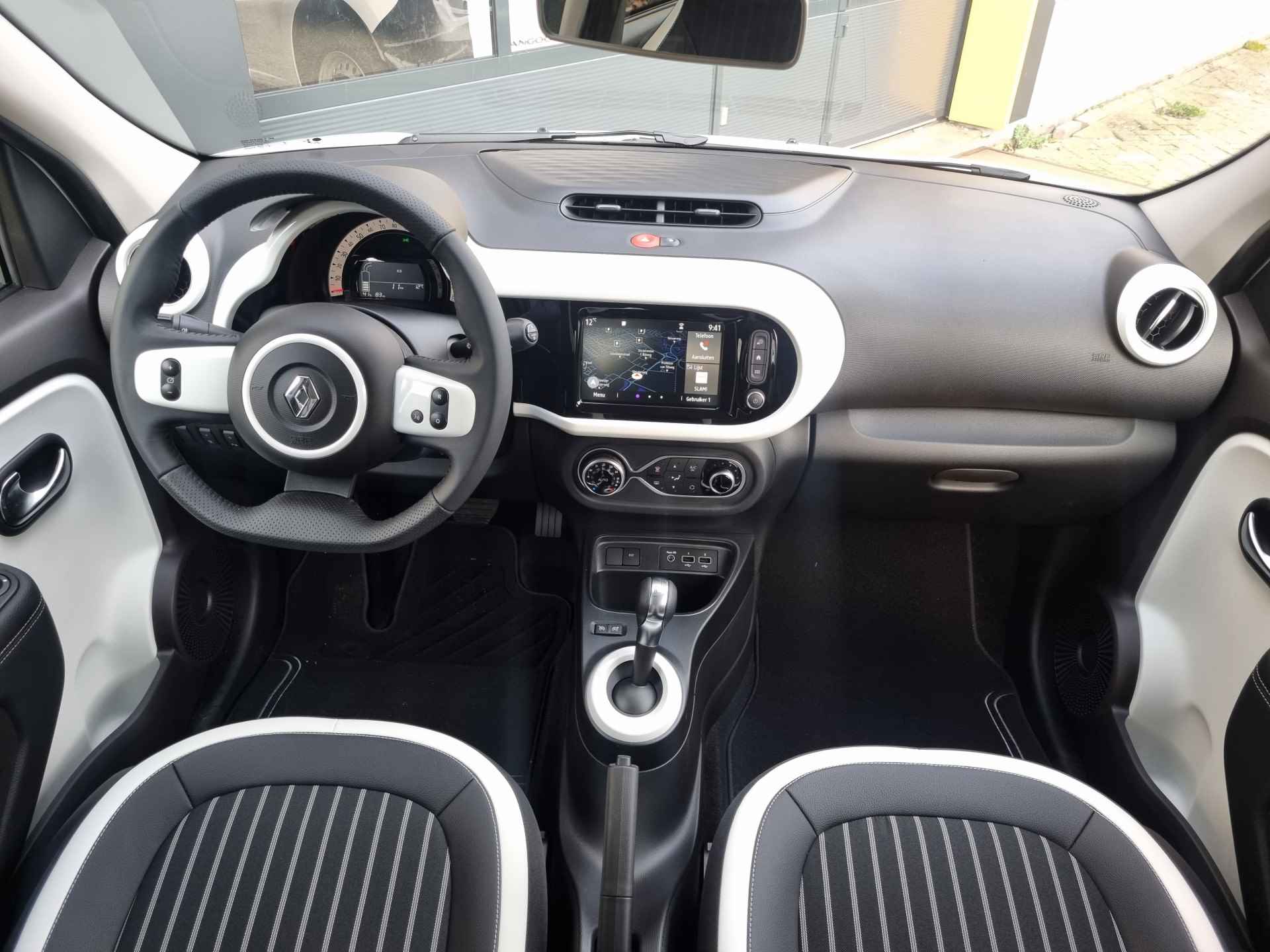 Renault Twingo Z.E. R80 E-Tech Techno 22 kWh | Cruise | ECC | LM velgen | Navigatie | € 2.000 SEPP Subsidie! | incl. Bovag rijklaarpakket met 12 maanden garantie | - 16/35