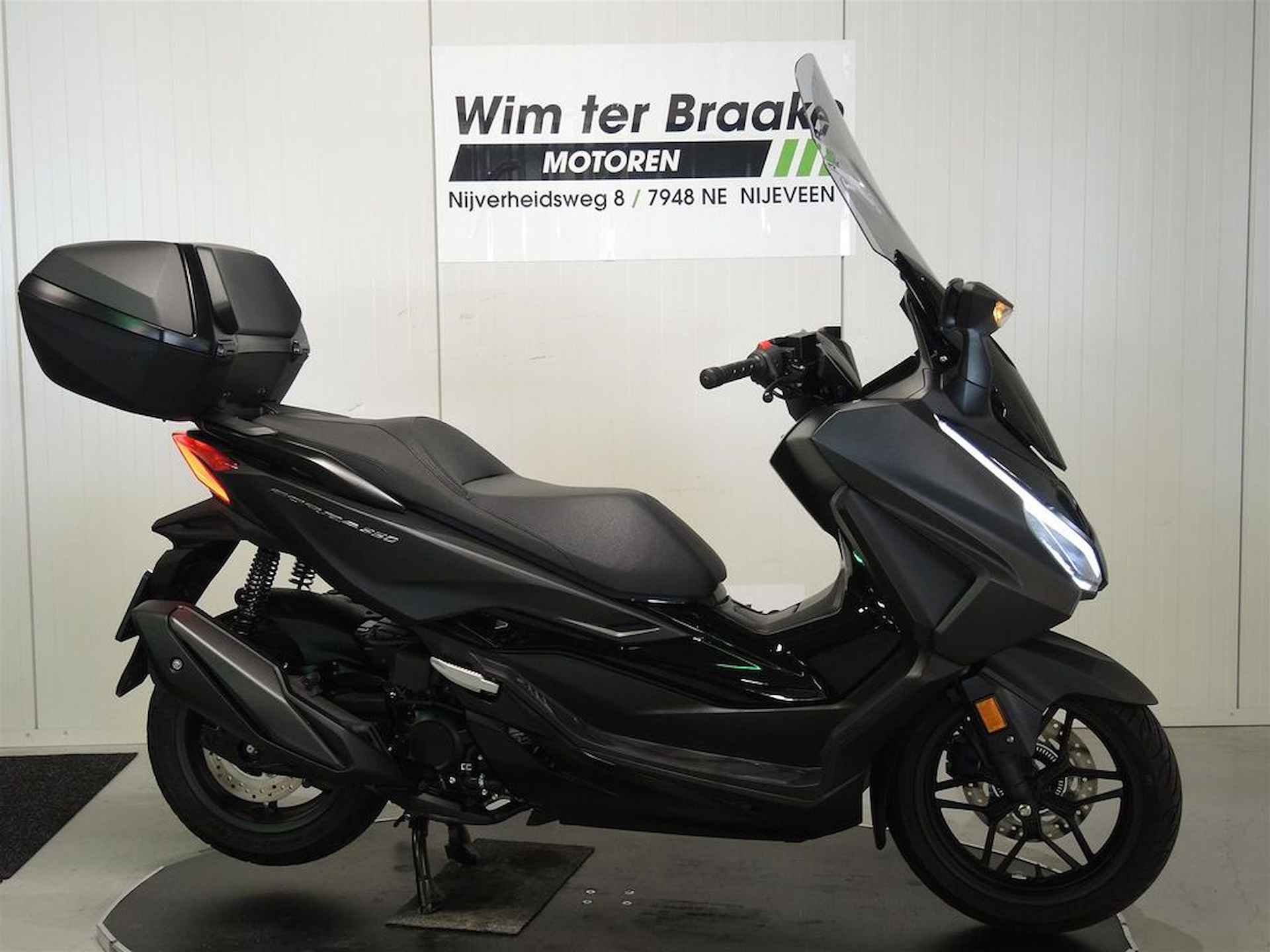 Honda Forza-350 ABS - 12/12