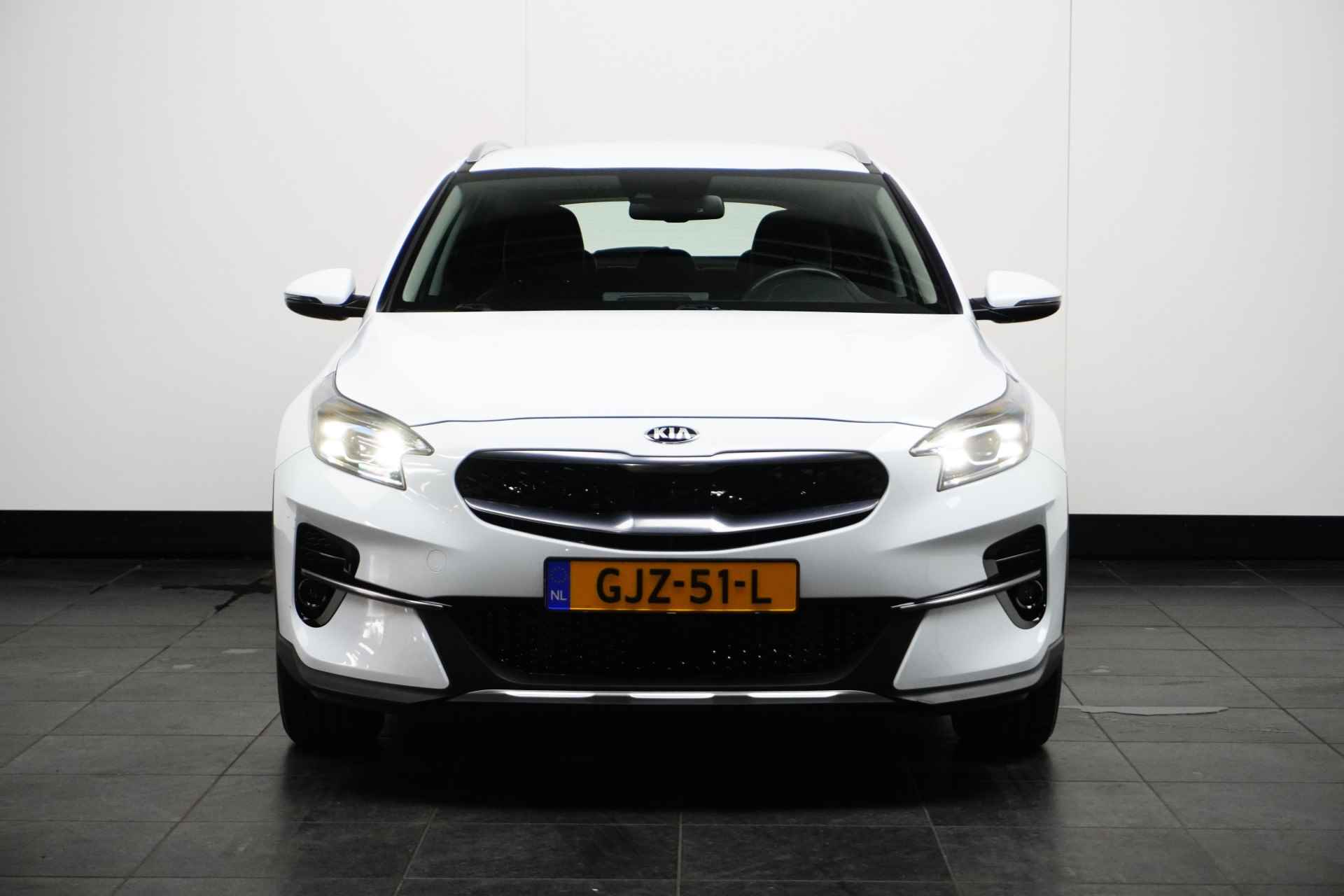 Kia Xceed 1.6 GDi PHEV DynamicLine | Climate control | Navigatie | Carplay | Stoel en stuurverwarming | Camera | - 3/29