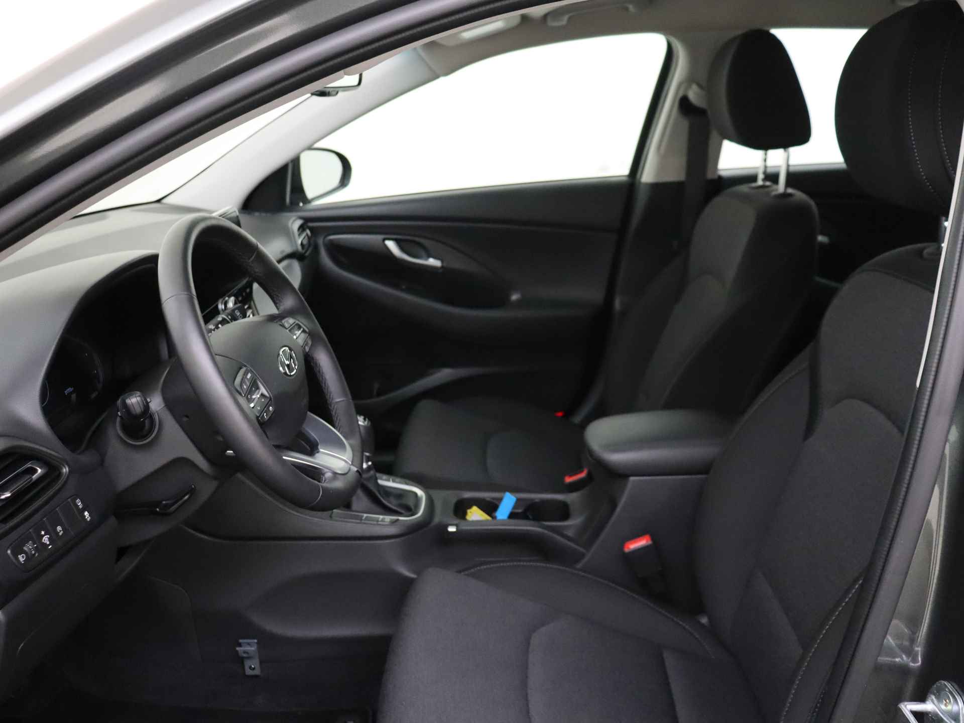 Hyundai i30 Wagon 1.0 T-GDi MHEV Comfort Smart | Navigatie | Camera | Climate Control | Lichtmetalen Velgen - 10/39