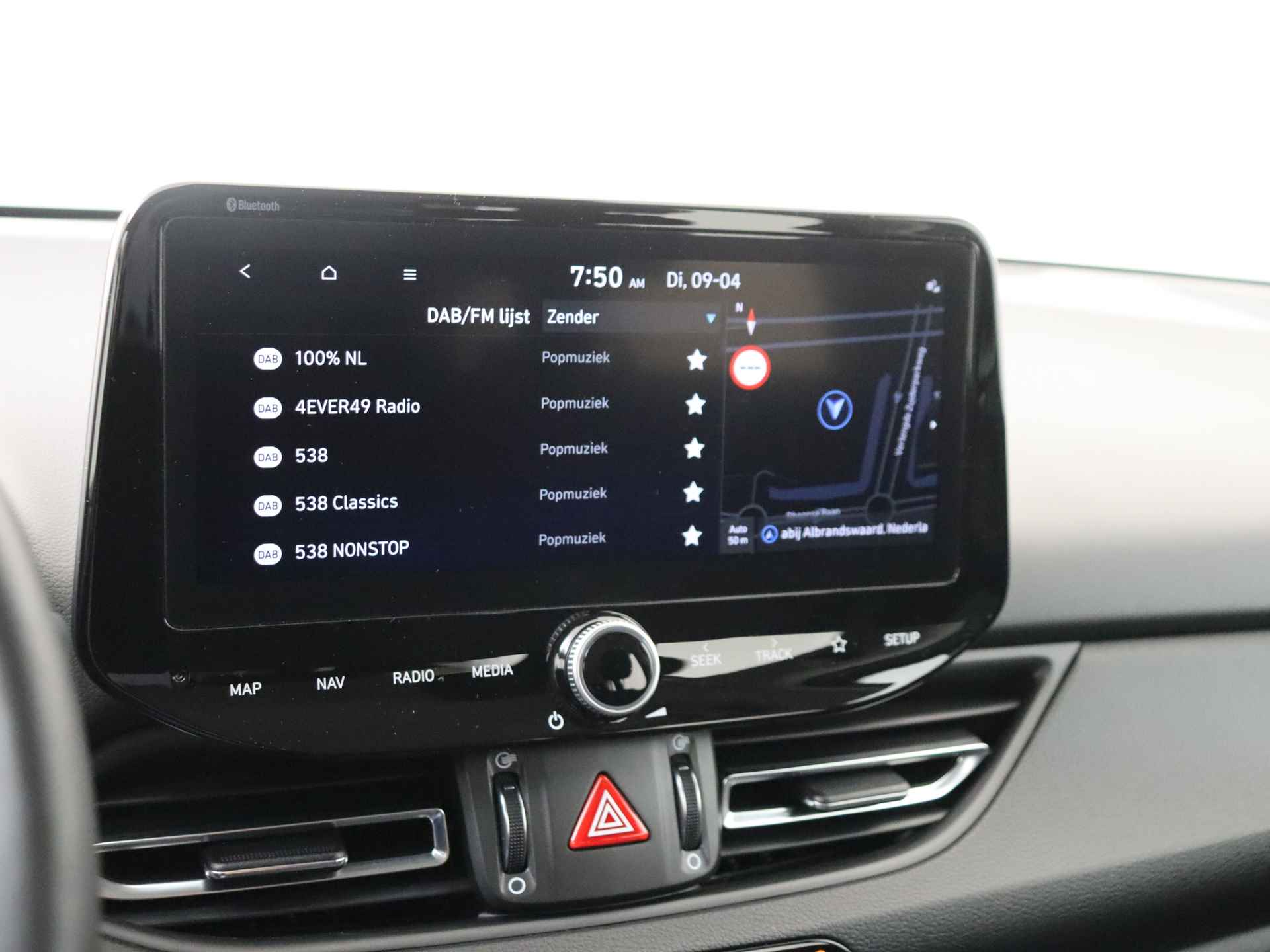 Hyundai i30 Wagon 1.0 T-GDi MHEV Comfort Smart | Navigatie | Camera | Climate Control | Lichtmetalen Velgen - 16/39