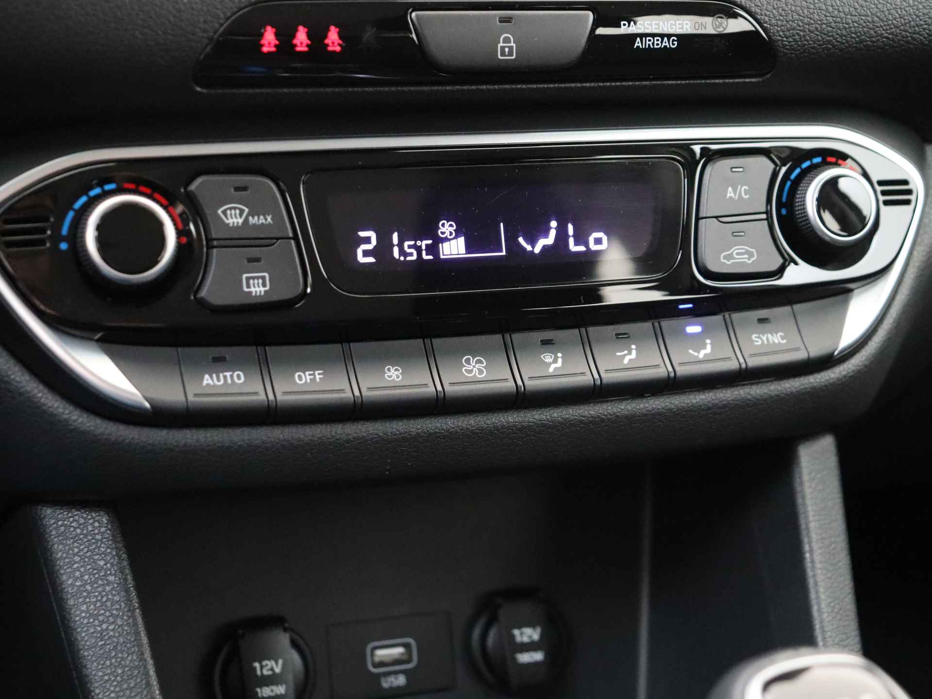 Hyundai i30 Wagon 1.0 T-GDi MHEV Comfort Smart | Navigatie | Camera | Climate Control | Lichtmetalen Velgen - 19/39