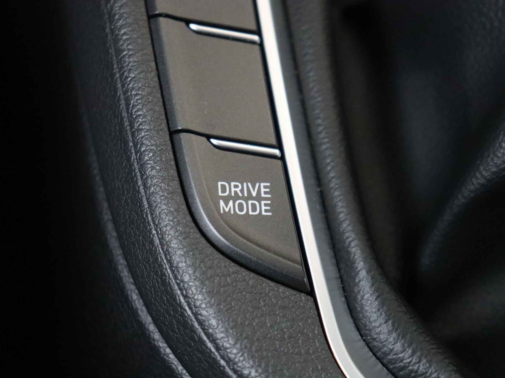 Hyundai i30 Wagon 1.0 T-GDi MHEV Comfort Smart | Navigatie | Camera | Climate Control | Lichtmetalen Velgen - 23/39