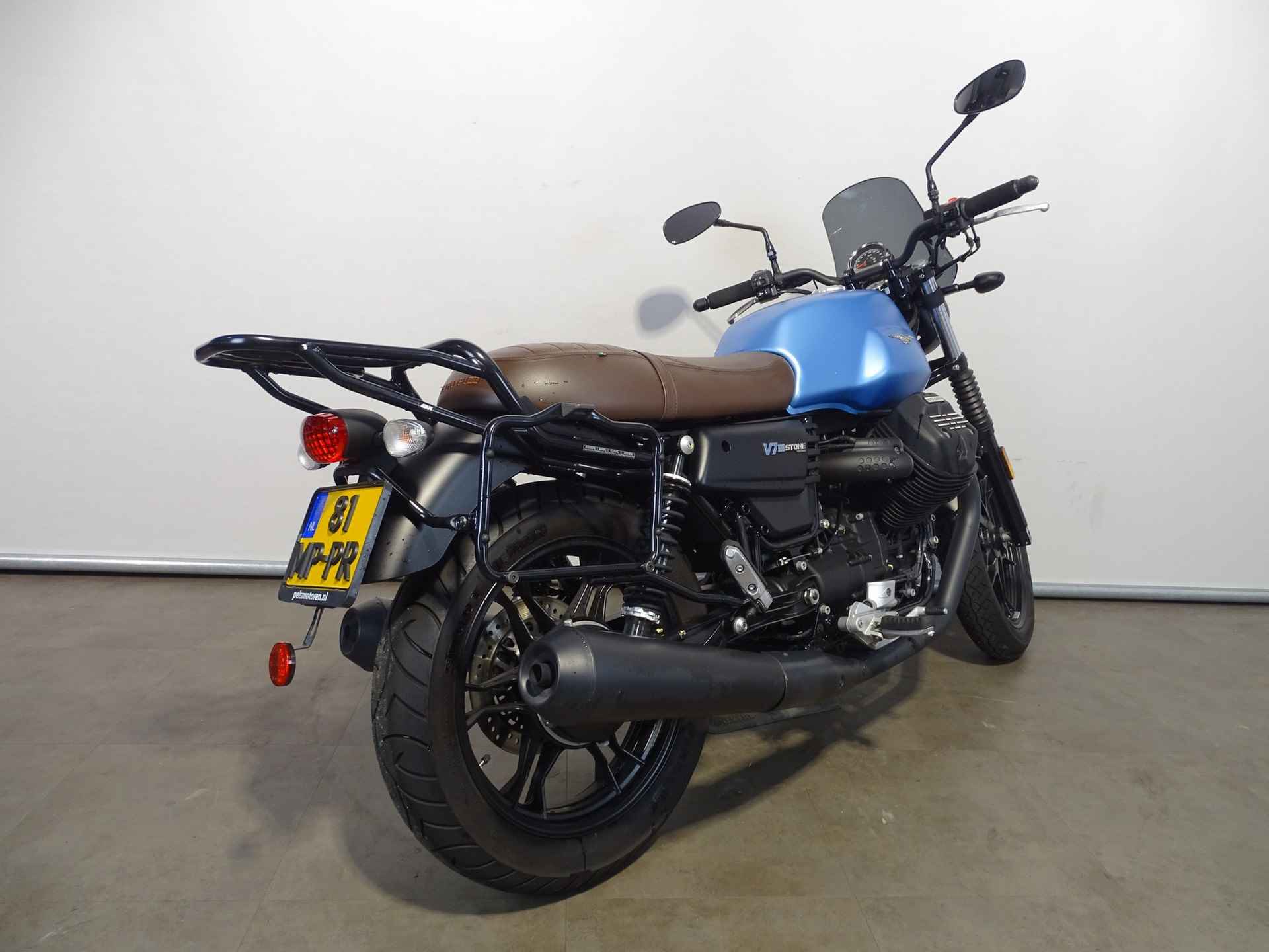 Moto Guzzi V 7 - 8/8