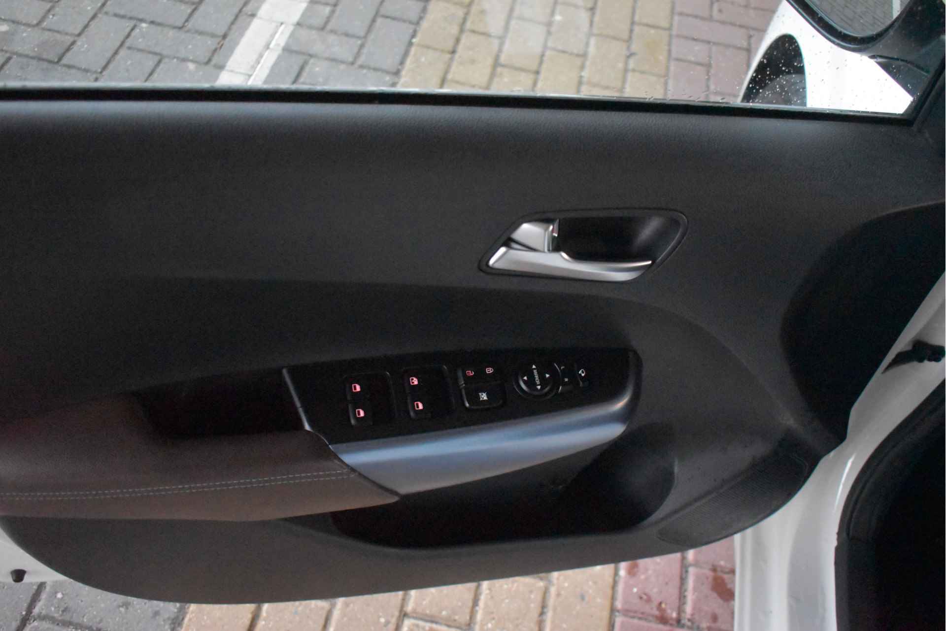 Kia Picanto 1.0 CVVT Design Edition, ORGINEEL NEDERLANDSE AUTO , BOEKJES,NAP EN ONDERHOUDSHISTORIE Nederlandse auto | Navigatie | Cruise Control | achteruitrijcamera | Apple Carplay - 22/38